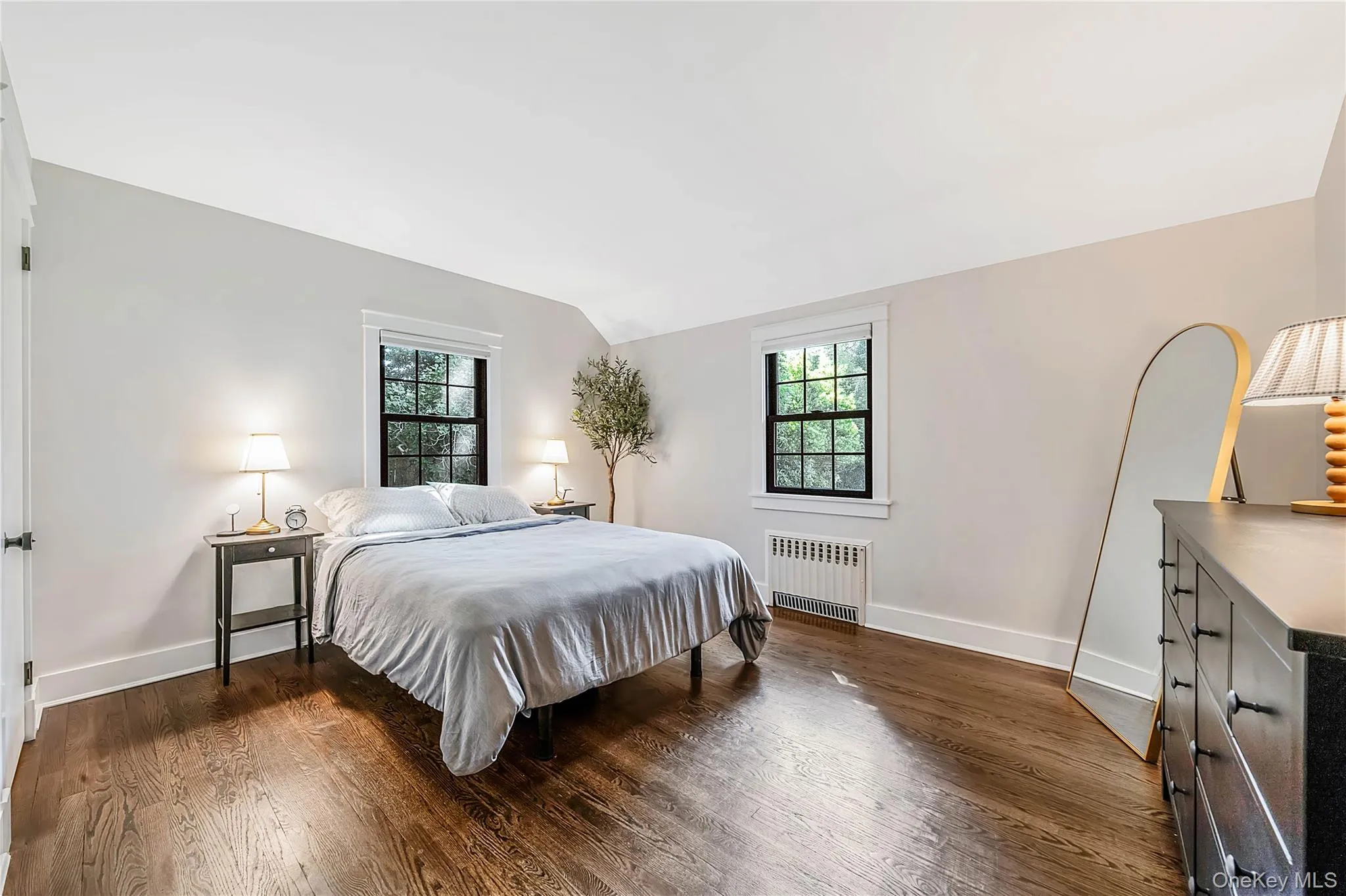 188 Hallock Street, Riverhead, NY, 2 Bedrooms Bedrooms, 5 Rooms Rooms,1 BathroomBathrooms,Residential,For Rent,Hallock,0,1027691 188 Hallock Street, Riverhead, NY, 2 Bedrooms Bedrooms, 5 Rooms Rooms,1 BathroomBathrooms,Residential,For Rent,Hallock,0,1027691