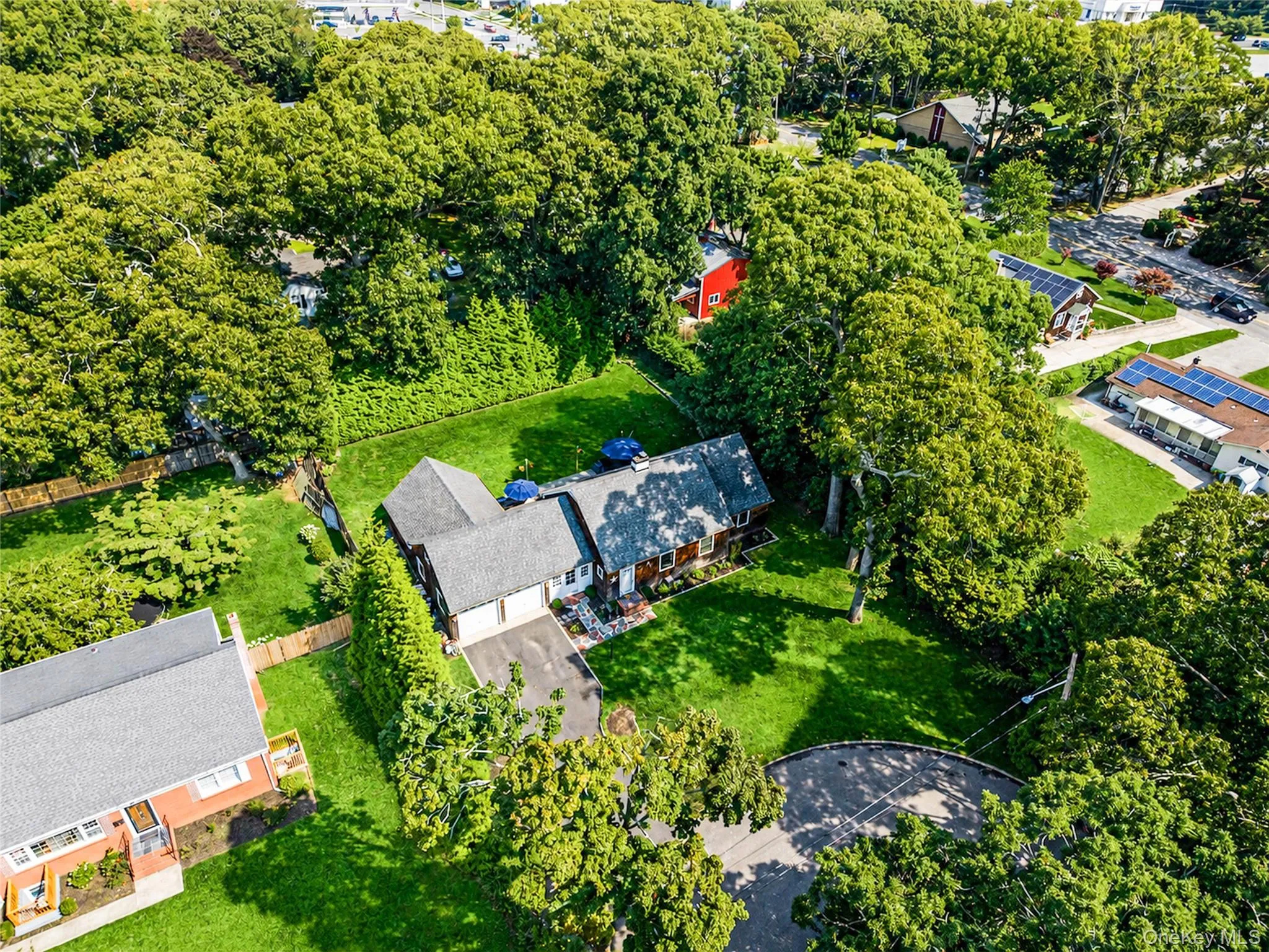 188 Hallock Street, Riverhead, NY, 2 Bedrooms Bedrooms, 5 Rooms Rooms,1 BathroomBathrooms,Residential,For Rent,Hallock,0,1027691 188 Hallock Street, Riverhead, NY, 2 Bedrooms Bedrooms, 5 Rooms Rooms,1 BathroomBathrooms,Residential,For Rent,Hallock,0,1027691