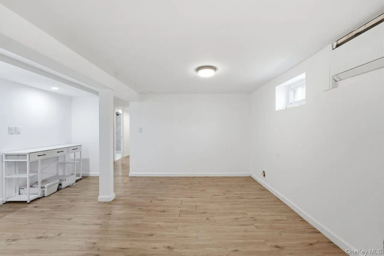 113-29 Colfax Street, New York, NY, 4 Bedrooms Bedrooms, 9 Rooms Rooms,2 BathroomsBathrooms,Residential,For Rent,Colfax,0,1027700 113-29 Colfax Street, New York, NY, 4 Bedrooms Bedrooms, 9 Rooms Rooms,2 BathroomsBathrooms,Residential,For Rent,Colfax,0,1027700