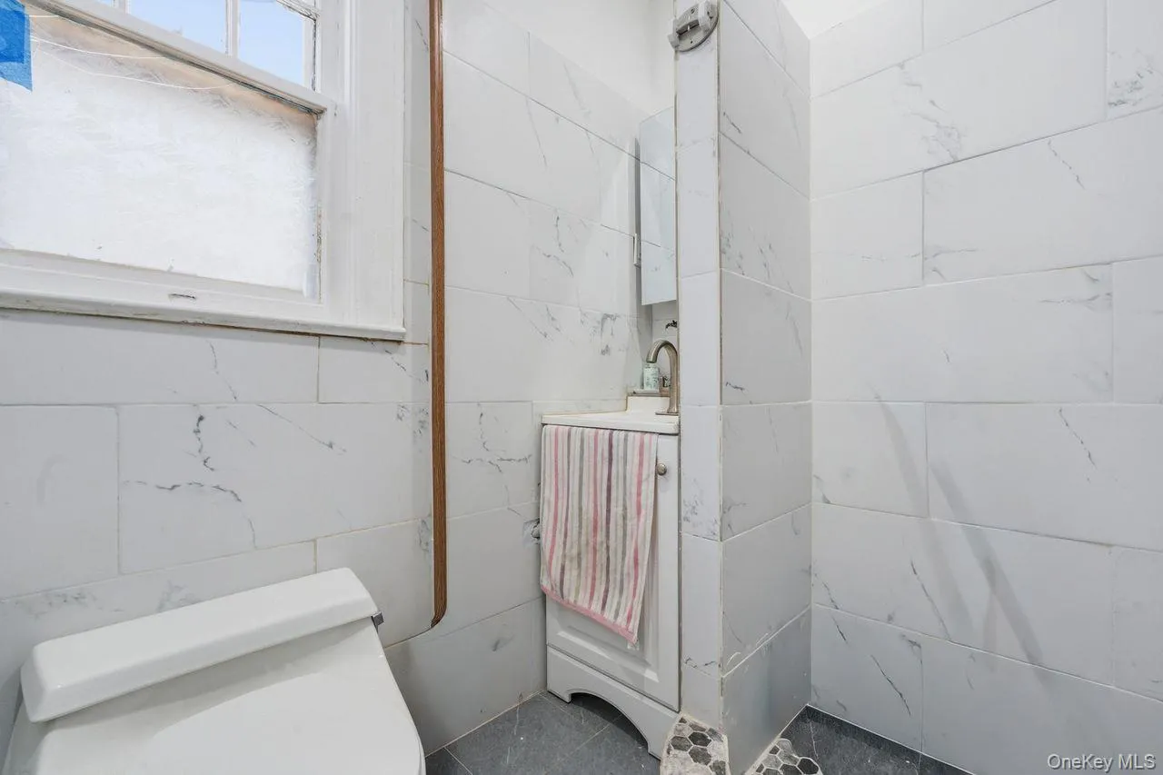 113-29 Colfax Street, New York, NY, 4 Bedrooms Bedrooms, 9 Rooms Rooms,2 BathroomsBathrooms,Residential,For Rent,Colfax,0,1027700 113-29 Colfax Street, New York, NY, 4 Bedrooms Bedrooms, 9 Rooms Rooms,2 BathroomsBathrooms,Residential,For Rent,Colfax,0,1027700