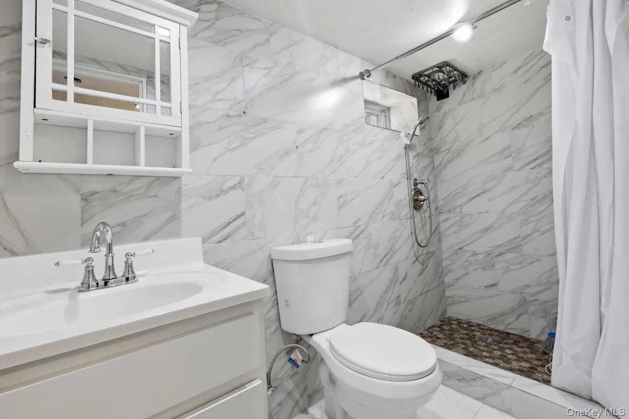 113-29 Colfax Street, New York, NY, 4 Bedrooms Bedrooms, 9 Rooms Rooms,2 BathroomsBathrooms,Residential,For Rent,Colfax,0,1027700 113-29 Colfax Street, New York, NY, 4 Bedrooms Bedrooms, 9 Rooms Rooms,2 BathroomsBathrooms,Residential,For Rent,Colfax,0,1027700