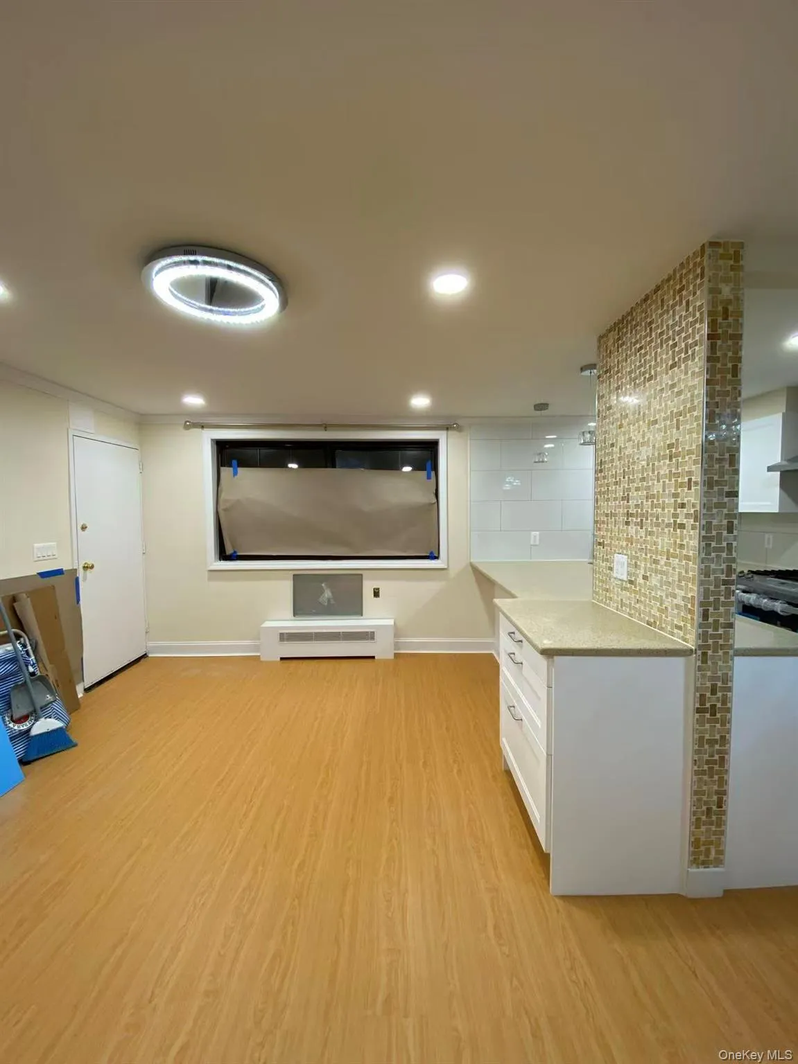 67-97 136th Street, New York, NY, 1 Bedroom Bedrooms, 4 Rooms Rooms,1 BathroomBathrooms,Residential,For Rent,136th Street,0,1027702 67-97 136th Street, New York, NY, 1 Bedroom Bedrooms, 4 Rooms Rooms,1 BathroomBathrooms,Residential,For Rent,136th Street,0,1027702