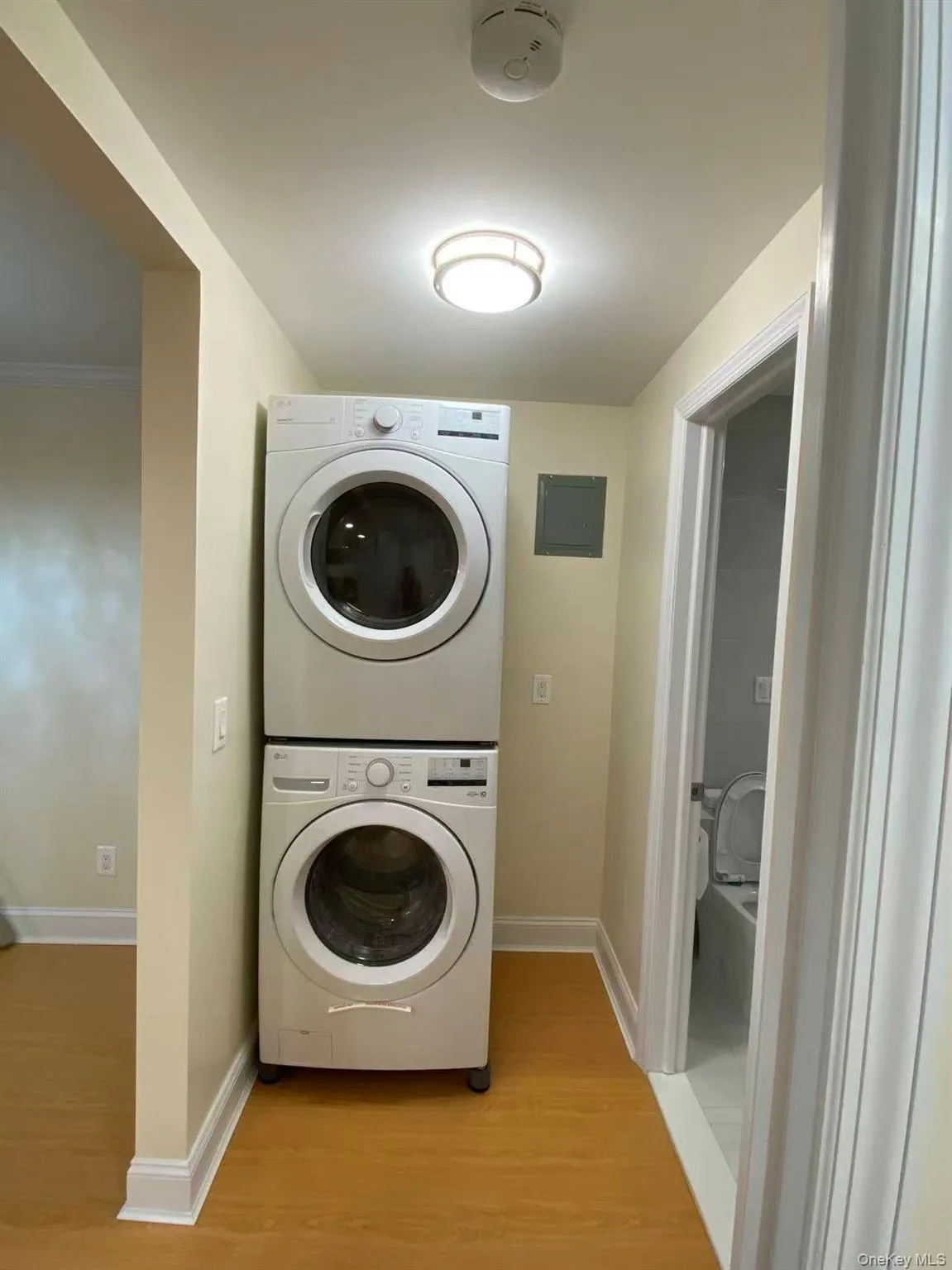 67-97 136th Street, New York, NY, 1 Bedroom Bedrooms, 4 Rooms Rooms,1 BathroomBathrooms,Residential,For Rent,136th Street,0,1027702 67-97 136th Street, New York, NY, 1 Bedroom Bedrooms, 4 Rooms Rooms,1 BathroomBathrooms,Residential,For Rent,136th Street,0,1027702