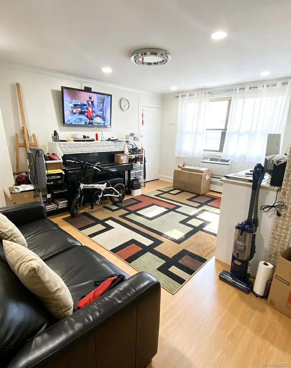 67-97 136th Street, New York, NY, 1 Bedroom Bedrooms, 4 Rooms Rooms,1 BathroomBathrooms,Residential,For Rent,136th Street,0,1027702 67-97 136th Street, New York, NY, 1 Bedroom Bedrooms, 4 Rooms Rooms,1 BathroomBathrooms,Residential,For Rent,136th Street,0,1027702