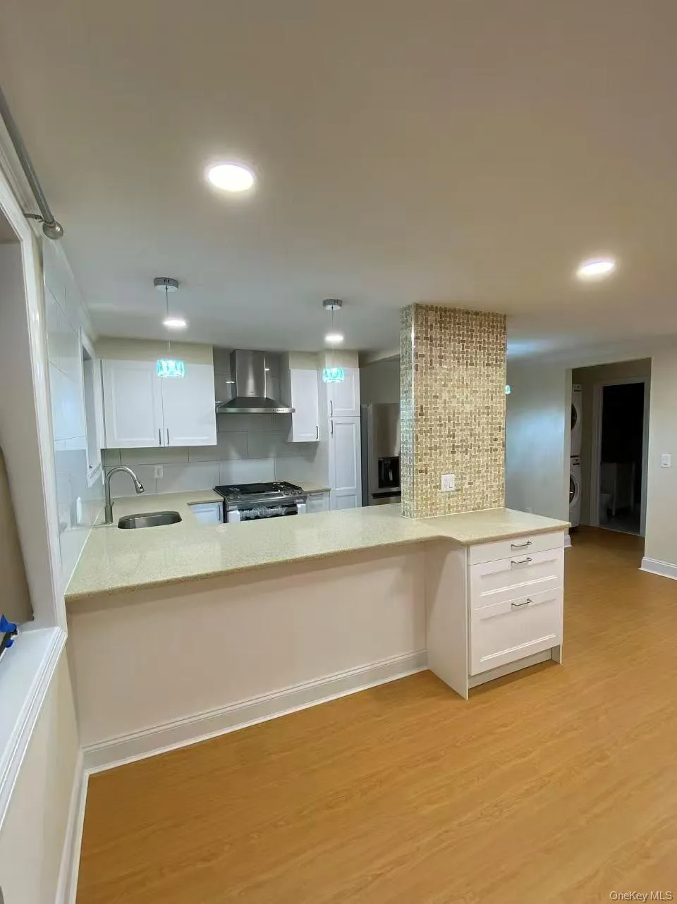 67-97 136th Street, New York, NY, 1 Bedroom Bedrooms, 4 Rooms Rooms,1 BathroomBathrooms,Residential,For Rent,136th Street,0,1027702 67-97 136th Street, New York, NY, 1 Bedroom Bedrooms, 4 Rooms Rooms,1 BathroomBathrooms,Residential,For Rent,136th Street,0,1027702