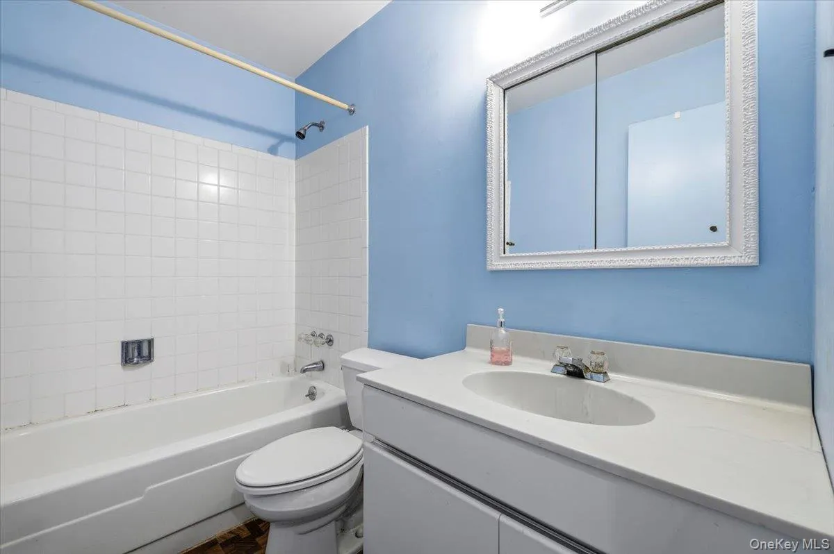 221 Springmeadow Drive, Islip, NY, 2 Bedrooms Bedrooms, 5 Rooms Rooms,1 BathroomBathrooms,Residential,For Rent,Springmeadow,0,1027712 221 Springmeadow Drive, Islip, NY, 2 Bedrooms Bedrooms, 5 Rooms Rooms,1 BathroomBathrooms,Residential,For Rent,Springmeadow,0,1027712