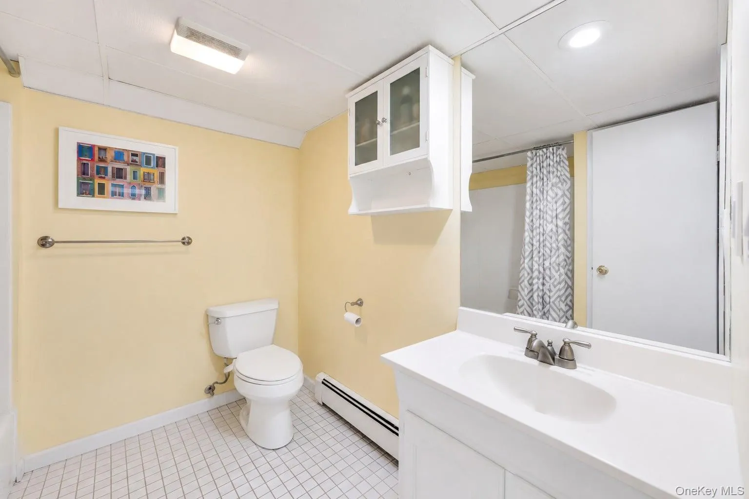 25 Walter Drive, Smithtown, NY, 3 Bedrooms Bedrooms, 7 Rooms Rooms,2 BathroomsBathrooms,Residential,For Rent,Walter,0,1027714 25 Walter Drive, Smithtown, NY, 3 Bedrooms Bedrooms, 7 Rooms Rooms,2 BathroomsBathrooms,Residential,For Rent,Walter,0,1027714