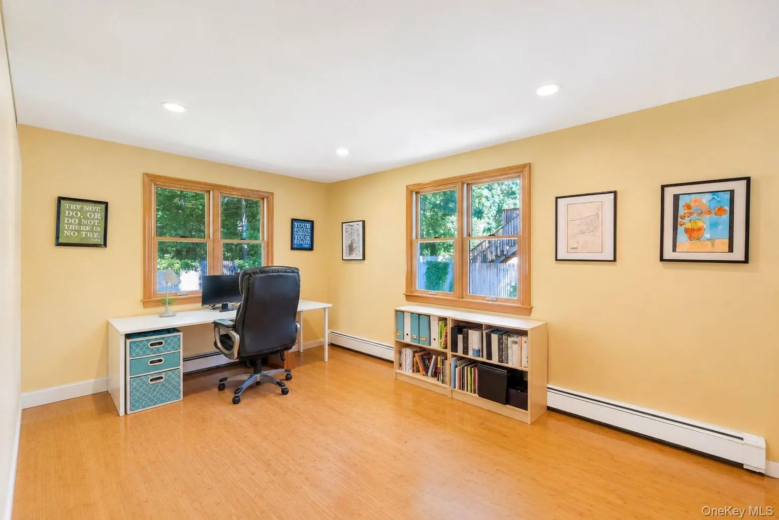 25 Walter Drive, Smithtown, NY, 3 Bedrooms Bedrooms, 7 Rooms Rooms,2 BathroomsBathrooms,Residential,For Rent,Walter,0,1027714 25 Walter Drive, Smithtown, NY, 3 Bedrooms Bedrooms, 7 Rooms Rooms,2 BathroomsBathrooms,Residential,For Rent,Walter,0,1027714