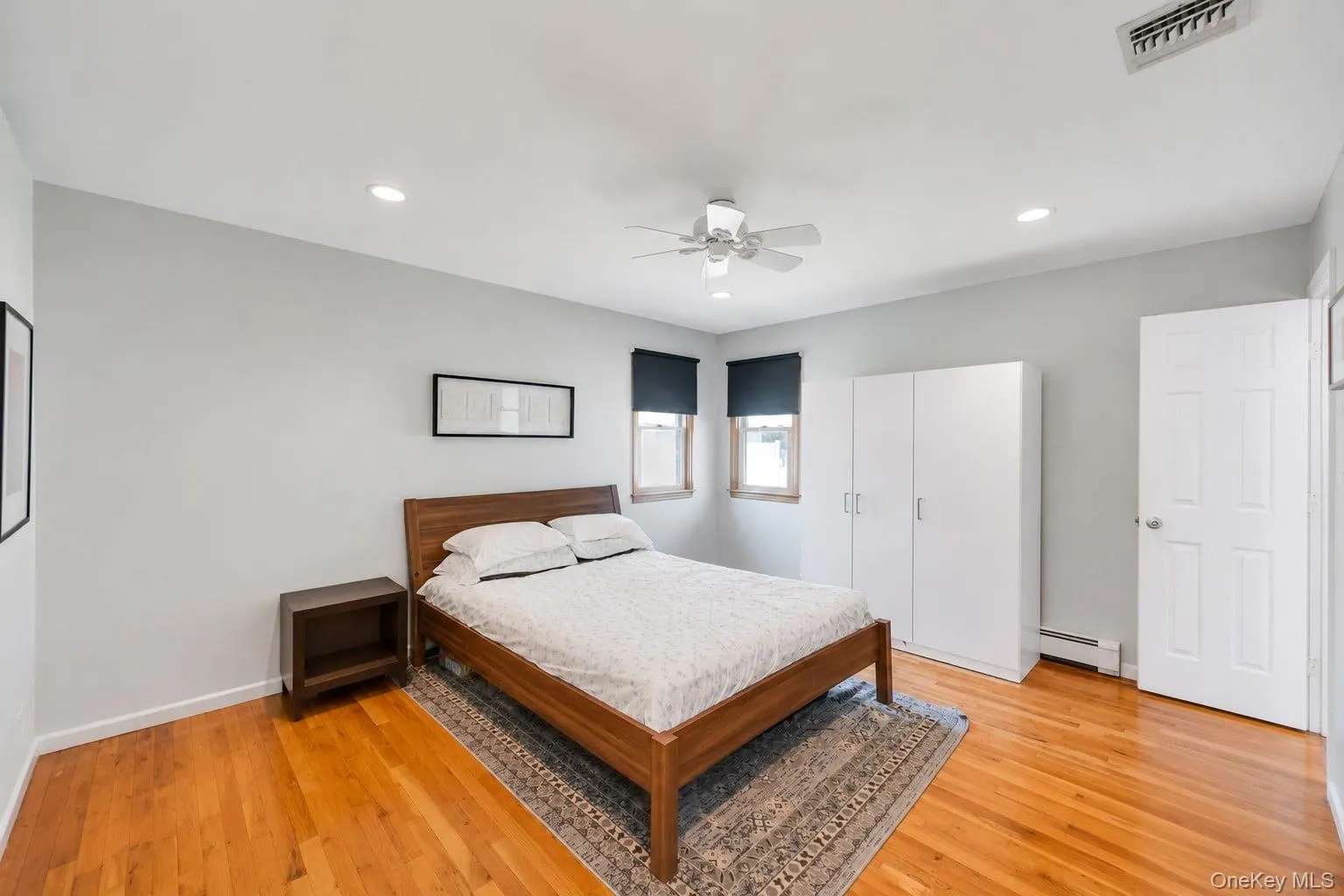 25 Walter Drive, Smithtown, NY, 3 Bedrooms Bedrooms, 7 Rooms Rooms,2 BathroomsBathrooms,Residential,For Rent,Walter,0,1027714 25 Walter Drive, Smithtown, NY, 3 Bedrooms Bedrooms, 7 Rooms Rooms,2 BathroomsBathrooms,Residential,For Rent,Walter,0,1027714