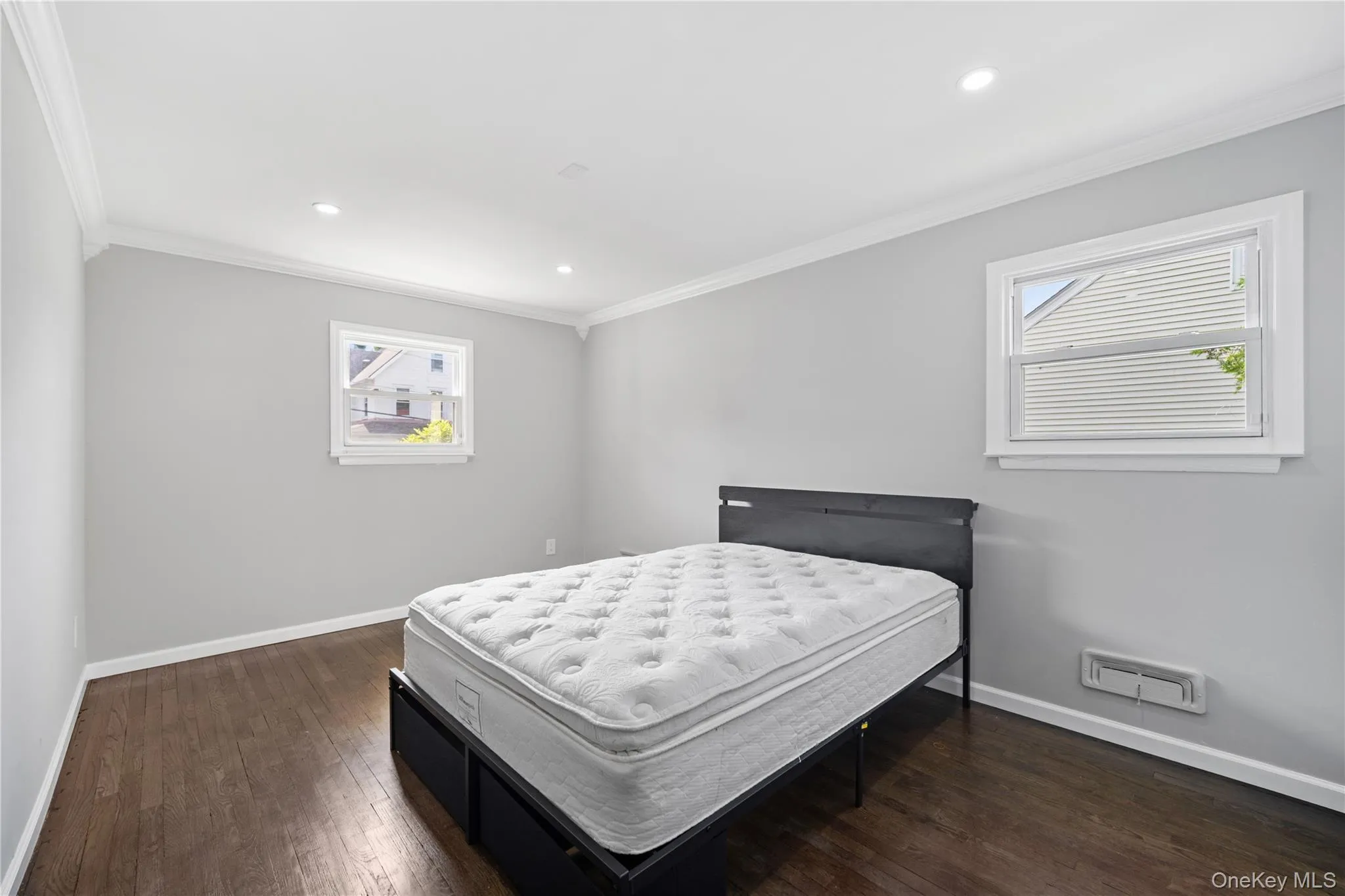56 Independence Street, White Plains, NY, 4 Bedrooms Bedrooms, 7 Rooms Rooms,1 BathroomBathrooms,Residential,For Rent,Independence,0,1027720 56 Independence Street, White Plains, NY, 4 Bedrooms Bedrooms, 7 Rooms Rooms,1 BathroomBathrooms,Residential,For Rent,Independence,0,1027720