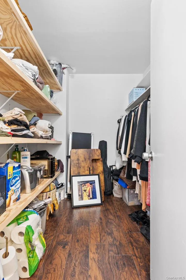 181 Martling Avenue, Greenburgh, NY, 2 Bedrooms Bedrooms, 7 Rooms Rooms,2 BathroomsBathrooms,Residential,For Rent,Martling,0,1027726 181 Martling Avenue, Greenburgh, NY, 2 Bedrooms Bedrooms, 7 Rooms Rooms,2 BathroomsBathrooms,Residential,For Rent,Martling,0,1027726
