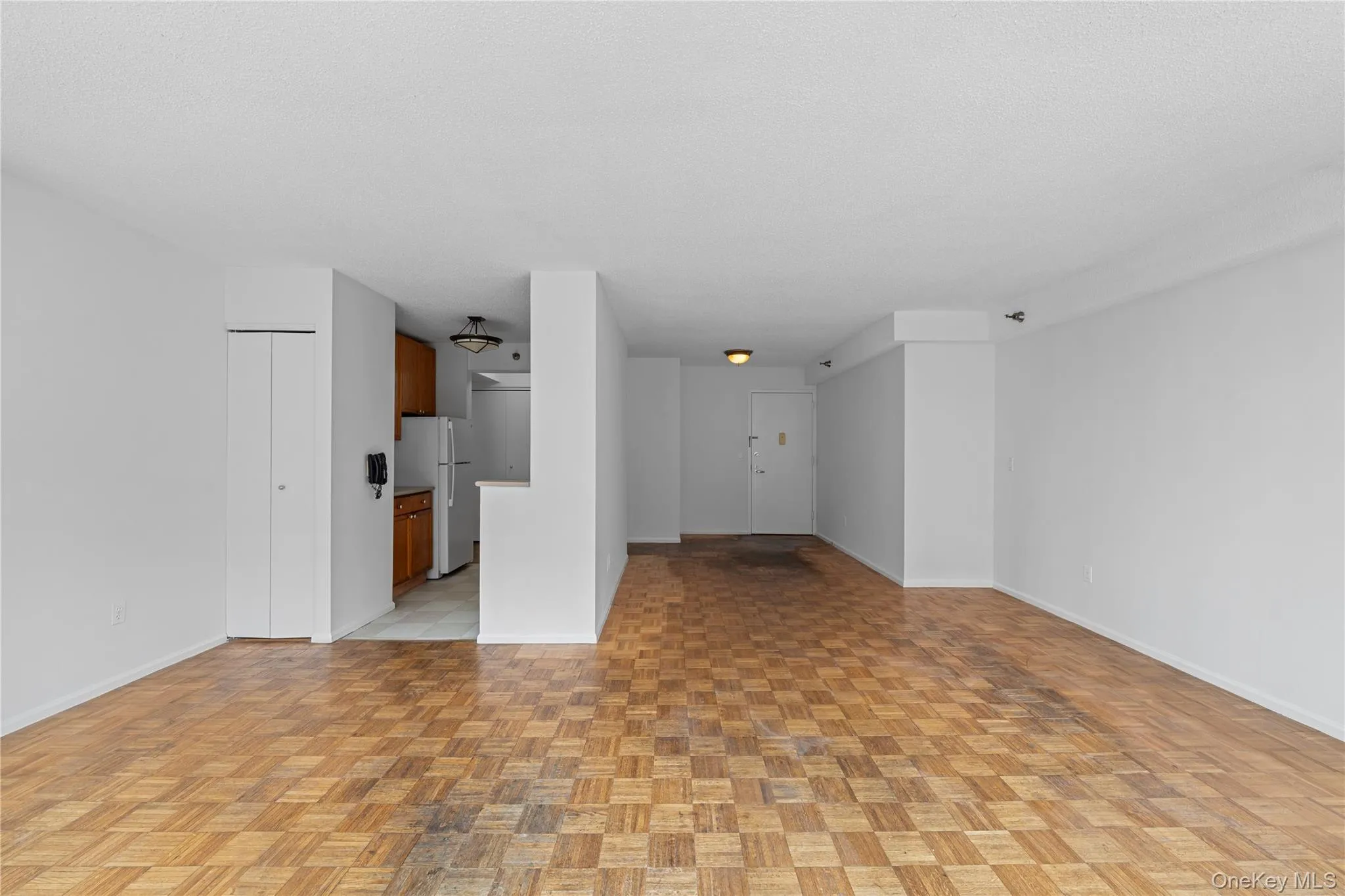 4-74 48th Avenue, New York, NY, 1 Bedroom Bedrooms, 4 Rooms Rooms,1 BathroomBathrooms,Residential,For Rent,48th,0,1027727 4-74 48th Avenue, New York, NY, 1 Bedroom Bedrooms, 4 Rooms Rooms,1 BathroomBathrooms,Residential,For Rent,48th,0,1027727