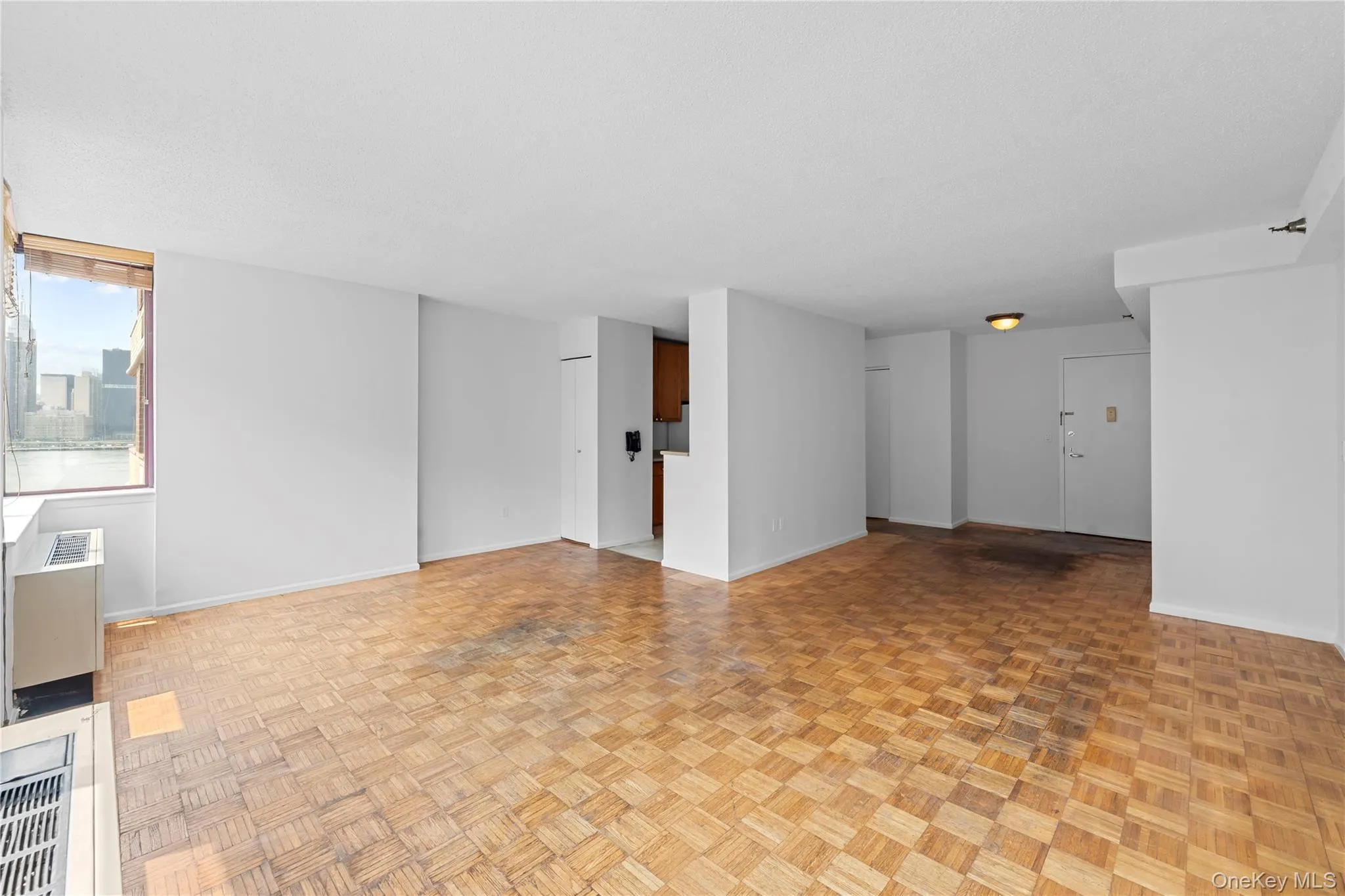 4-74 48th Avenue, New York, NY, 1 Bedroom Bedrooms, 4 Rooms Rooms,1 BathroomBathrooms,Residential,For Rent,48th,0,1027727 4-74 48th Avenue, New York, NY, 1 Bedroom Bedrooms, 4 Rooms Rooms,1 BathroomBathrooms,Residential,For Rent,48th,0,1027727