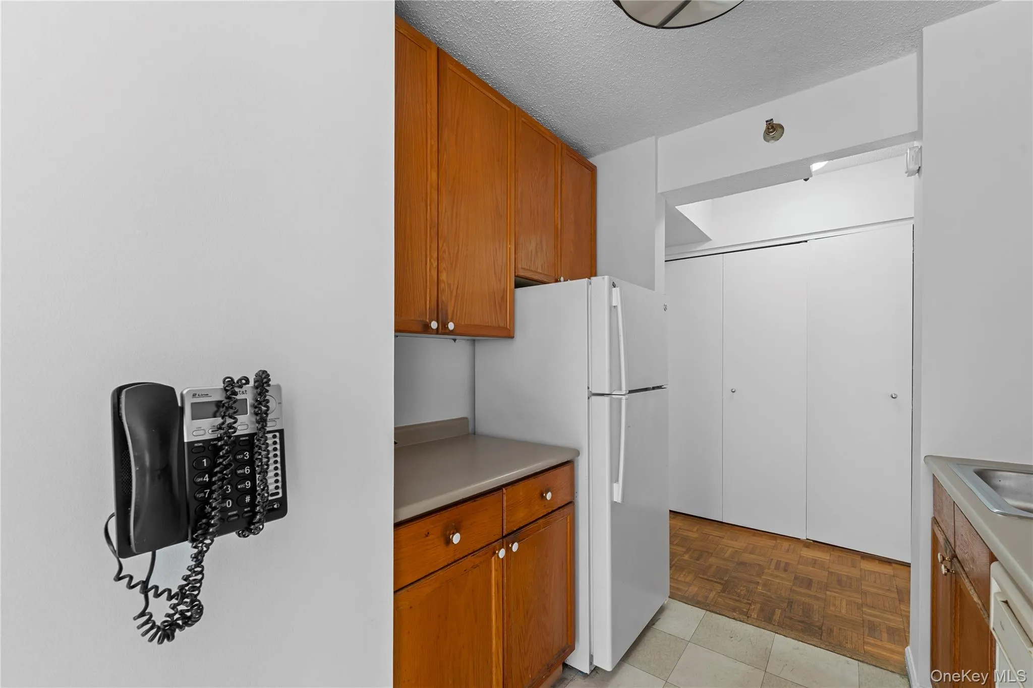 4-74 48th Avenue, New York, NY, 1 Bedroom Bedrooms, 4 Rooms Rooms,1 BathroomBathrooms,Residential,For Rent,48th,0,1027727 4-74 48th Avenue, New York, NY, 1 Bedroom Bedrooms, 4 Rooms Rooms,1 BathroomBathrooms,Residential,For Rent,48th,0,1027727