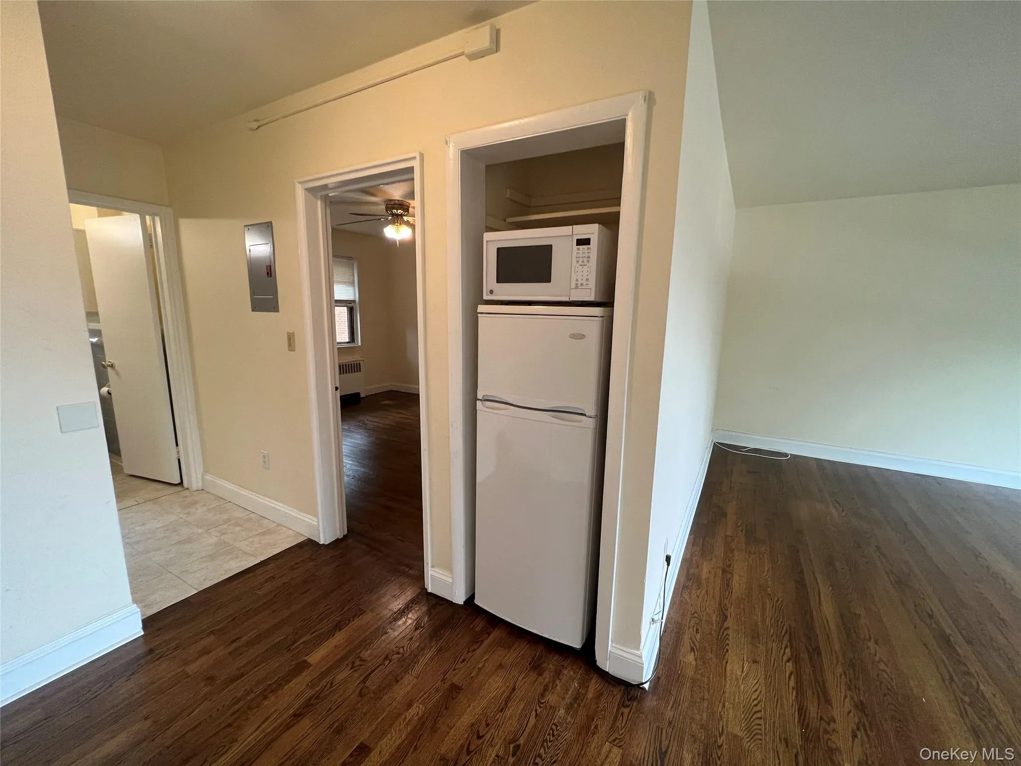 3 Walnut Street, Rye Town, NY, 1 Bedroom Bedrooms, 3 Rooms Rooms,1 BathroomBathrooms,Residential Lease,For Rent,Walnut,0,1027728 3 Walnut Street, Rye Town, NY, 1 Bedroom Bedrooms, 3 Rooms Rooms,1 BathroomBathrooms,Residential Lease,For Rent,Walnut,0,1027728