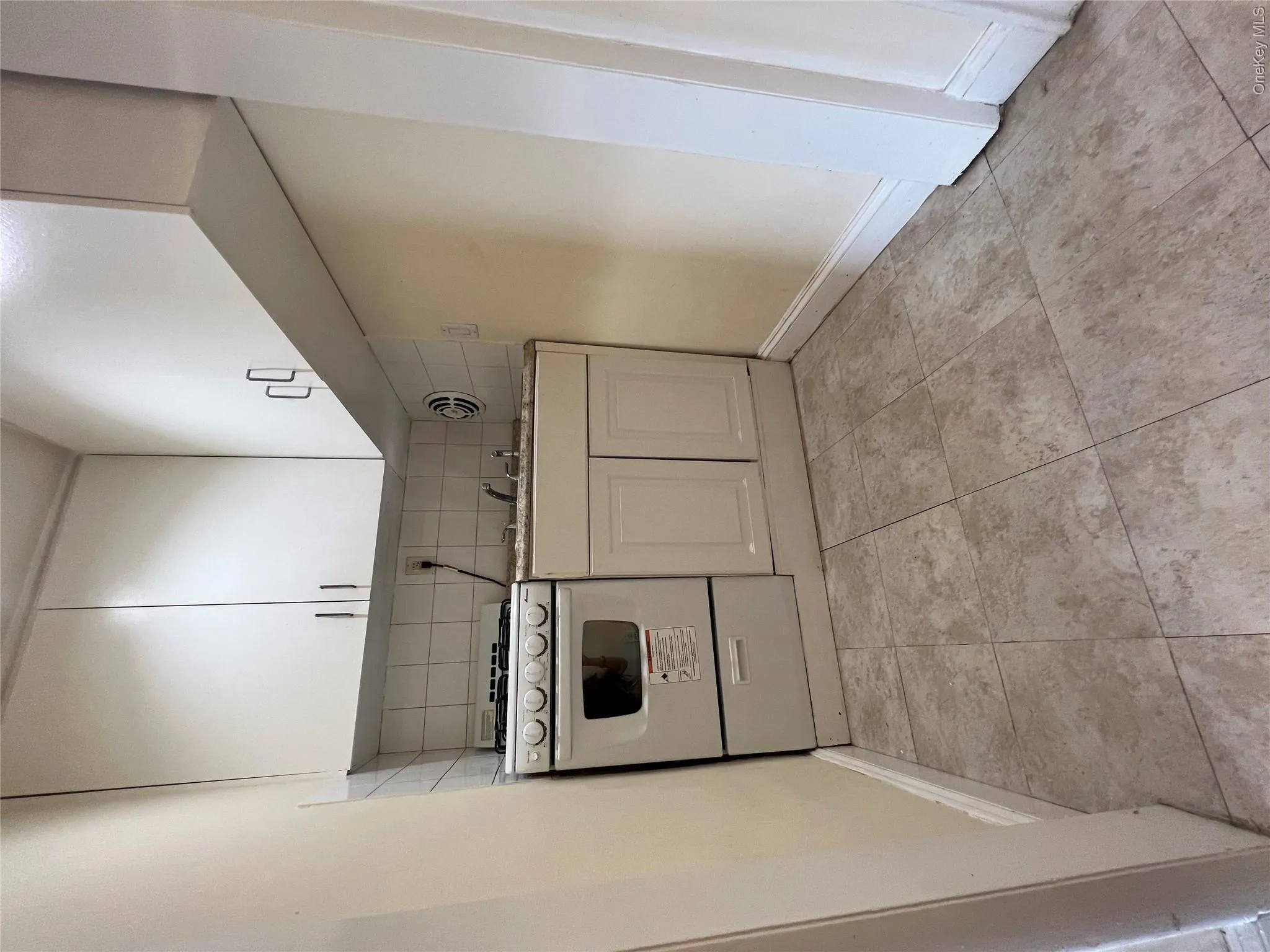 3 Walnut Street, Rye Town, NY, 1 Bedroom Bedrooms, 3 Rooms Rooms,1 BathroomBathrooms,Residential Lease,For Rent,Walnut,0,1027728 3 Walnut Street, Rye Town, NY, 1 Bedroom Bedrooms, 3 Rooms Rooms,1 BathroomBathrooms,Residential Lease,For Rent,Walnut,0,1027728