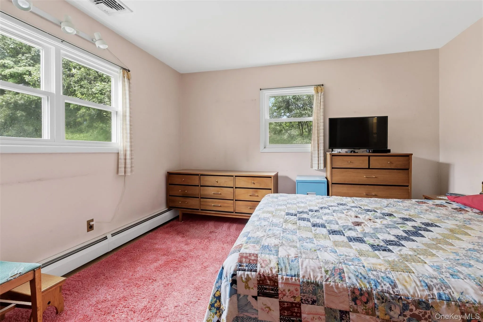 44 Somerset Lane, Putnam Valley, NY, 4 Bedrooms Bedrooms, 6 Rooms Rooms,1 BathroomBathrooms,Residential,For Rent,Somerset,0,1027729 44 Somerset Lane, Putnam Valley, NY, 4 Bedrooms Bedrooms, 6 Rooms Rooms,1 BathroomBathrooms,Residential,For Rent,Somerset,0,1027729