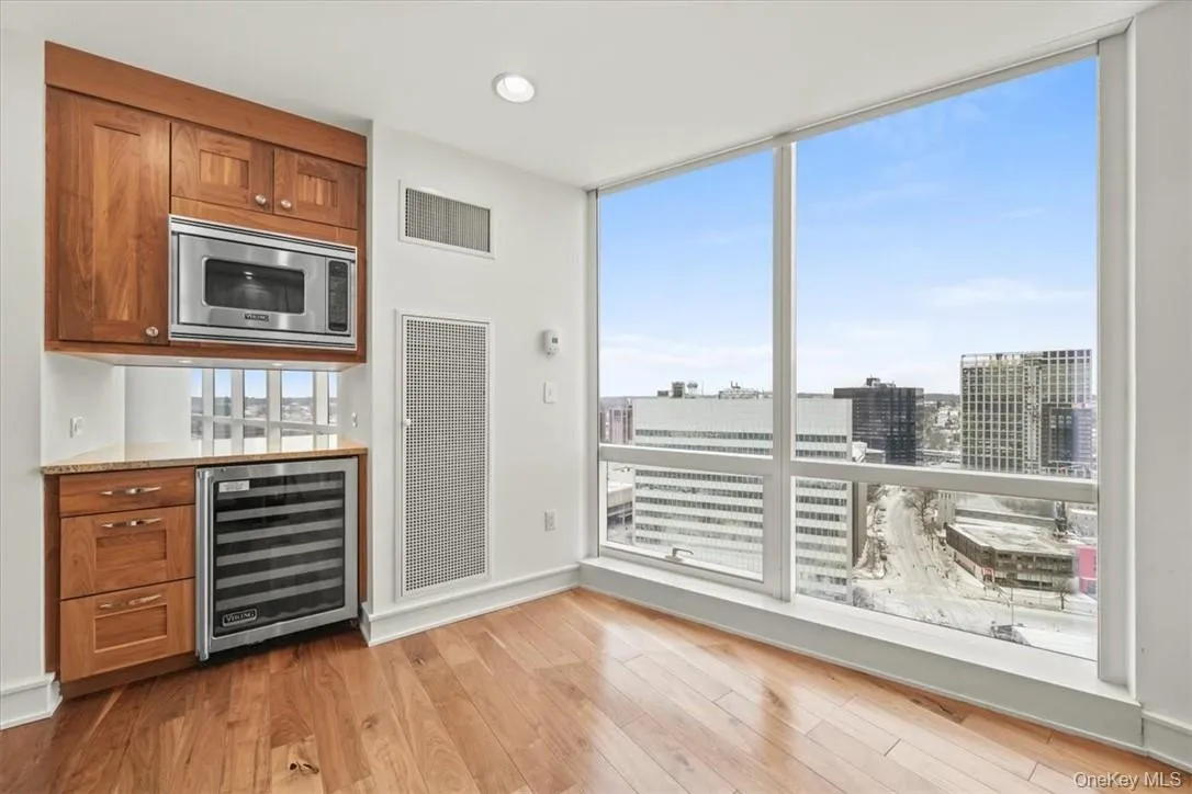 5 Renaissance, White Plains, NY, 2 Bedrooms Bedrooms, 4 Rooms Rooms,2 BathroomsBathrooms,Residential Lease,For Rent,Renaissance,0,1027730 5 Renaissance, White Plains, NY, 2 Bedrooms Bedrooms, 4 Rooms Rooms,2 BathroomsBathrooms,Residential Lease,For Rent,Renaissance,0,1027730