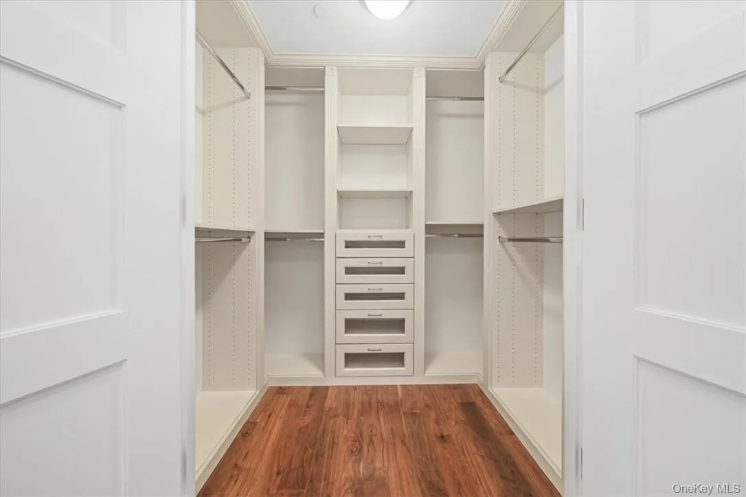5 Renaissance, White Plains, NY, 2 Bedrooms Bedrooms, 4 Rooms Rooms,2 BathroomsBathrooms,Residential Lease,For Rent,Renaissance,0,1027730 5 Renaissance, White Plains, NY, 2 Bedrooms Bedrooms, 4 Rooms Rooms,2 BathroomsBathrooms,Residential Lease,For Rent,Renaissance,0,1027730