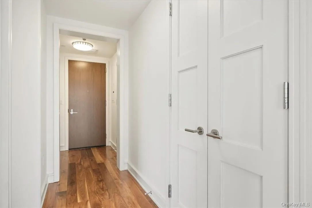 5 Renaissance, White Plains, NY, 2 Bedrooms Bedrooms, 4 Rooms Rooms,2 BathroomsBathrooms,Residential Lease,For Rent,Renaissance,0,1027730 5 Renaissance, White Plains, NY, 2 Bedrooms Bedrooms, 4 Rooms Rooms,2 BathroomsBathrooms,Residential Lease,For Rent,Renaissance,0,1027730