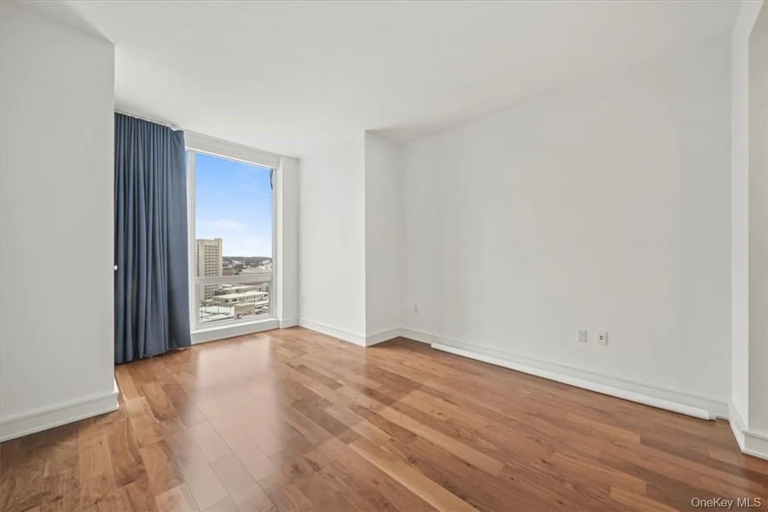 5 Renaissance, White Plains, NY, 2 Bedrooms Bedrooms, 4 Rooms Rooms,2 BathroomsBathrooms,Residential Lease,For Rent,Renaissance,0,1027730 5 Renaissance, White Plains, NY, 2 Bedrooms Bedrooms, 4 Rooms Rooms,2 BathroomsBathrooms,Residential Lease,For Rent,Renaissance,0,1027730