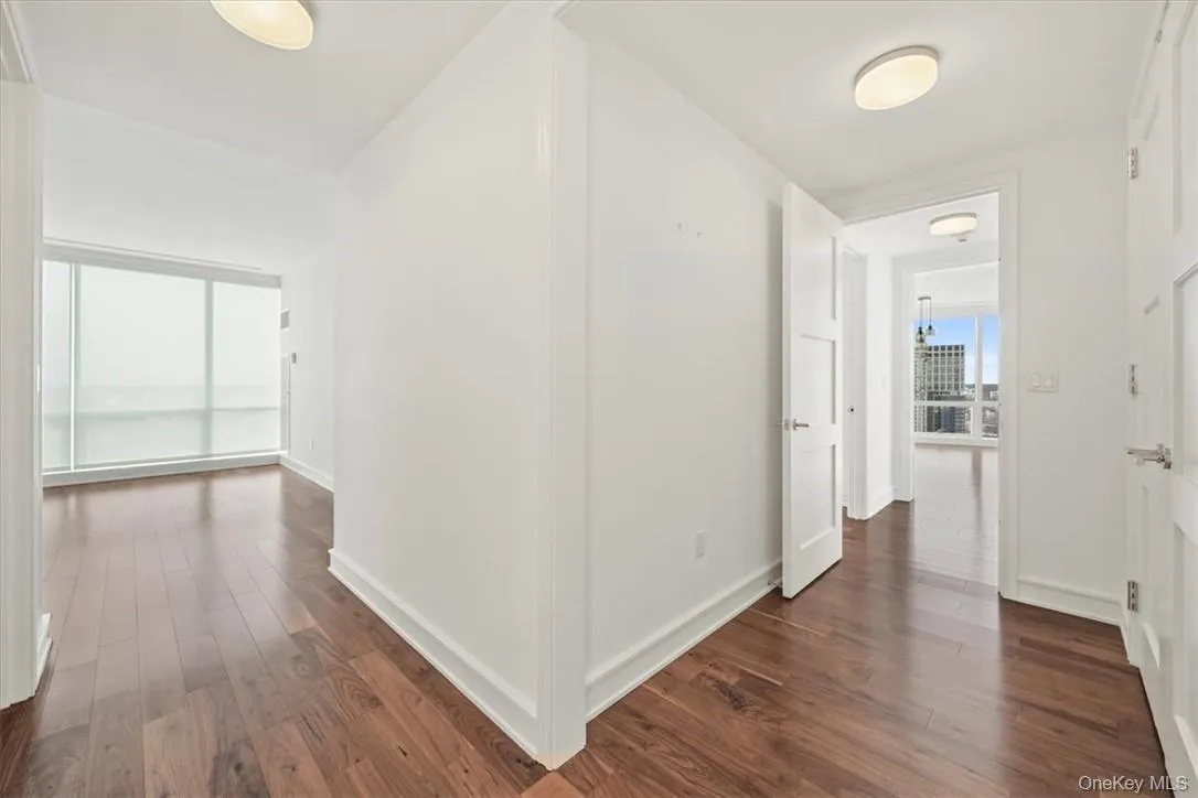 5 Renaissance, White Plains, NY, 2 Bedrooms Bedrooms, 4 Rooms Rooms,2 BathroomsBathrooms,Residential Lease,For Rent,Renaissance,0,1027730 5 Renaissance, White Plains, NY, 2 Bedrooms Bedrooms, 4 Rooms Rooms,2 BathroomsBathrooms,Residential Lease,For Rent,Renaissance,0,1027730