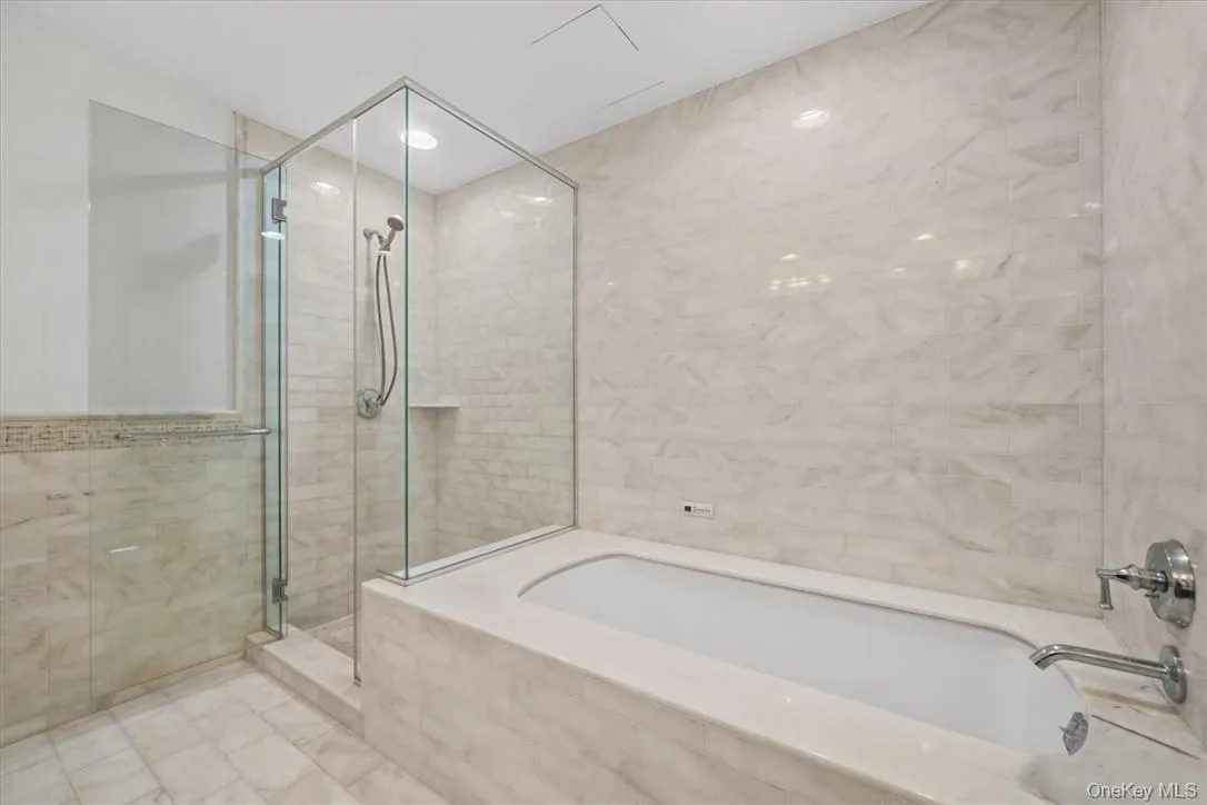 5 Renaissance, White Plains, NY, 2 Bedrooms Bedrooms, 4 Rooms Rooms,2 BathroomsBathrooms,Residential Lease,For Rent,Renaissance,0,1027730 5 Renaissance, White Plains, NY, 2 Bedrooms Bedrooms, 4 Rooms Rooms,2 BathroomsBathrooms,Residential Lease,For Rent,Renaissance,0,1027730