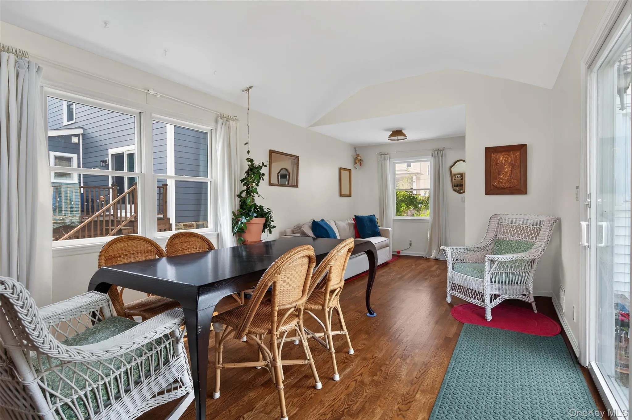354 Eighth Avenue, Pelham, NY, 4 Bedrooms Bedrooms, 8 Rooms Rooms,1 BathroomBathrooms,Residential Lease,For Rent,Eighth,0,1027734 354 Eighth Avenue, Pelham, NY, 4 Bedrooms Bedrooms, 8 Rooms Rooms,1 BathroomBathrooms,Residential Lease,For Rent,Eighth,0,1027734