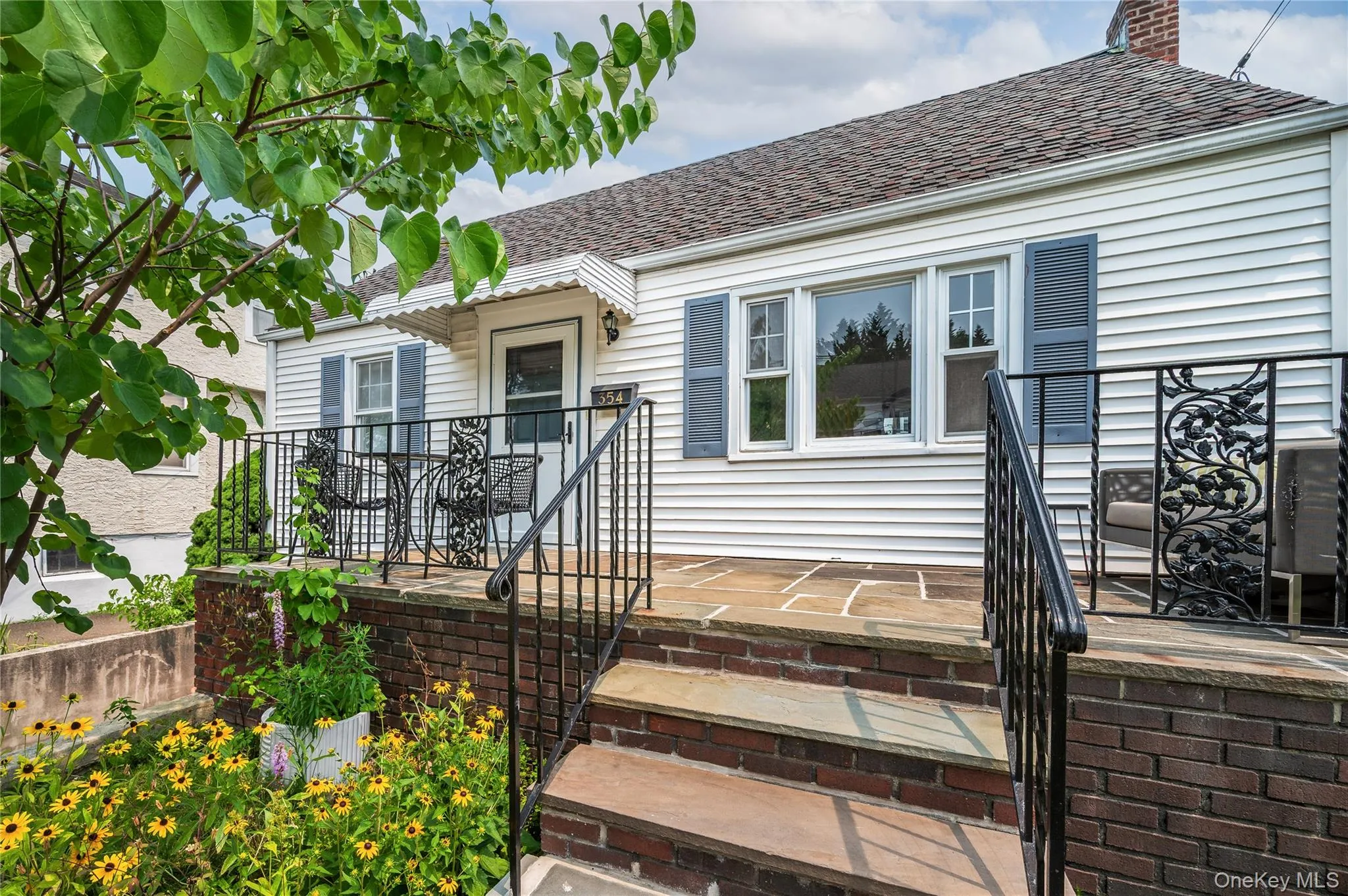 354 Eighth Avenue, Pelham, NY, 4 Bedrooms Bedrooms, 8 Rooms Rooms,1 BathroomBathrooms,Residential Lease,For Rent,Eighth,0,1027734 354 Eighth Avenue, Pelham, NY, 4 Bedrooms Bedrooms, 8 Rooms Rooms,1 BathroomBathrooms,Residential Lease,For Rent,Eighth,0,1027734