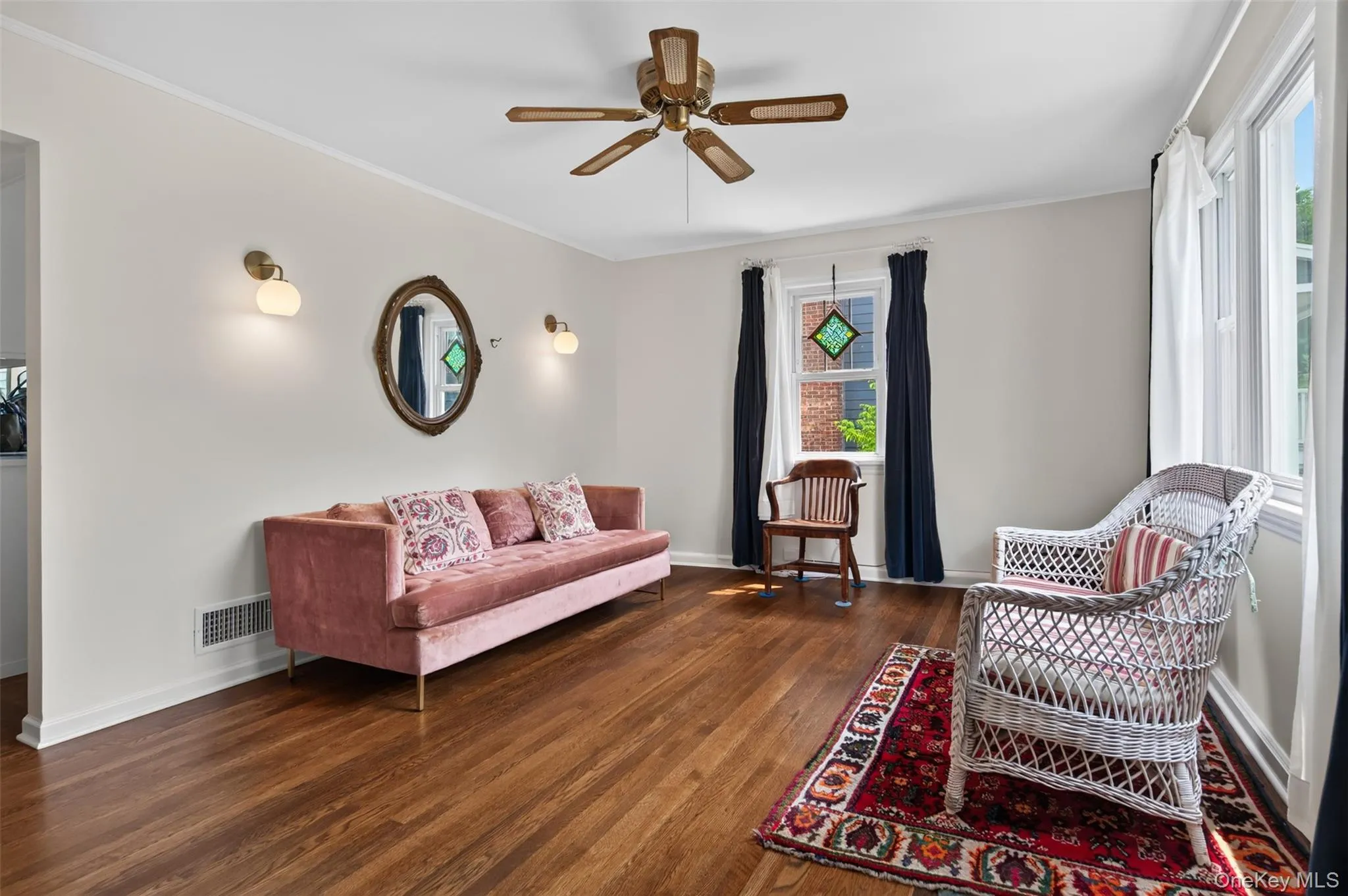 354 Eighth Avenue, Pelham, NY, 4 Bedrooms Bedrooms, 8 Rooms Rooms,1 BathroomBathrooms,Residential Lease,For Rent,Eighth,0,1027734 354 Eighth Avenue, Pelham, NY, 4 Bedrooms Bedrooms, 8 Rooms Rooms,1 BathroomBathrooms,Residential Lease,For Rent,Eighth,0,1027734
