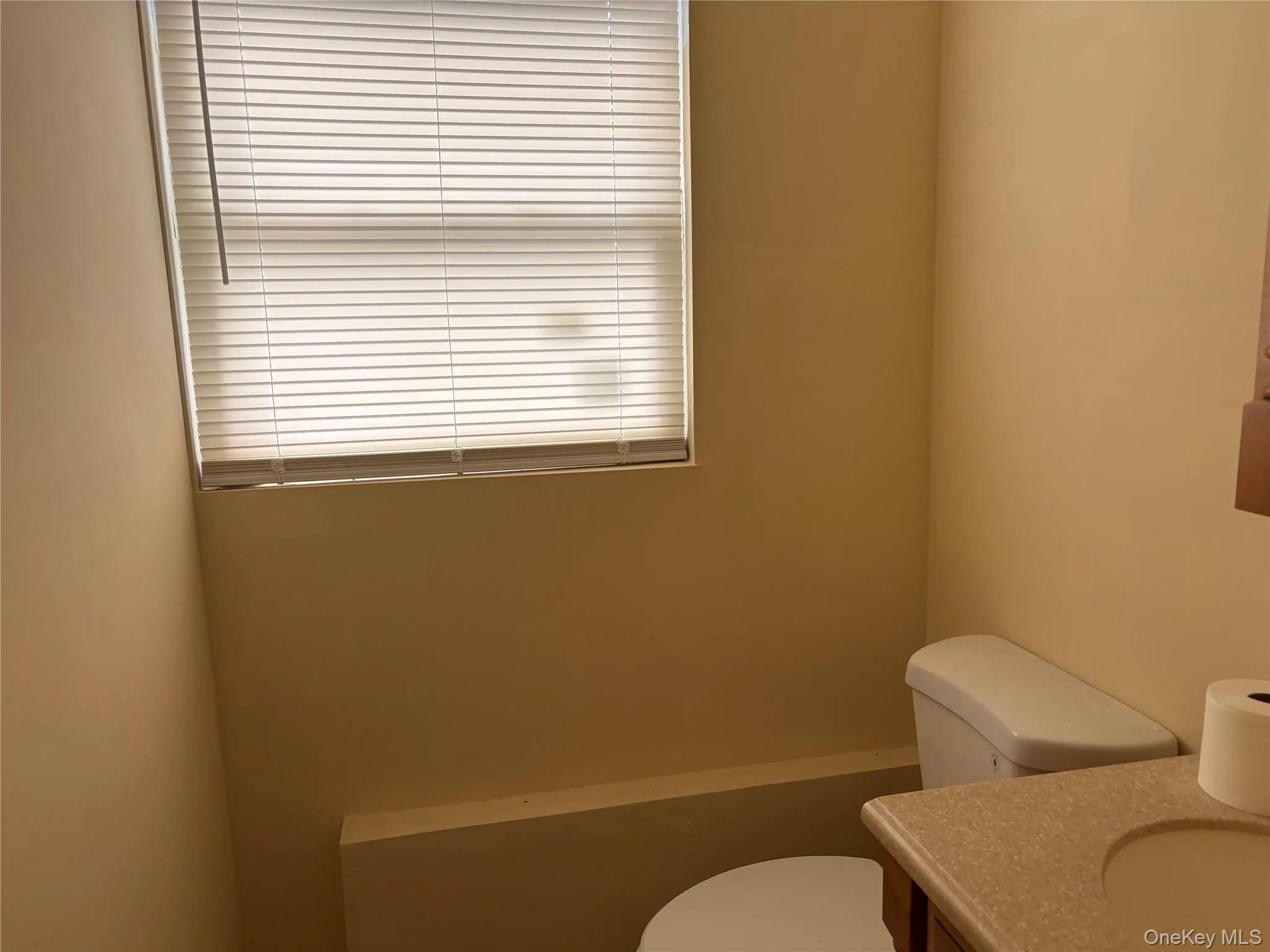 5485 Expressway Drive, Brookhaven, NY, 2 Rooms Rooms,1 BathroomBathrooms,Residential Lease,For Rent,Expressway,0,1027735 5485 Expressway Drive, Brookhaven, NY, 2 Rooms Rooms,1 BathroomBathrooms,Residential Lease,For Rent,Expressway,0,1027735