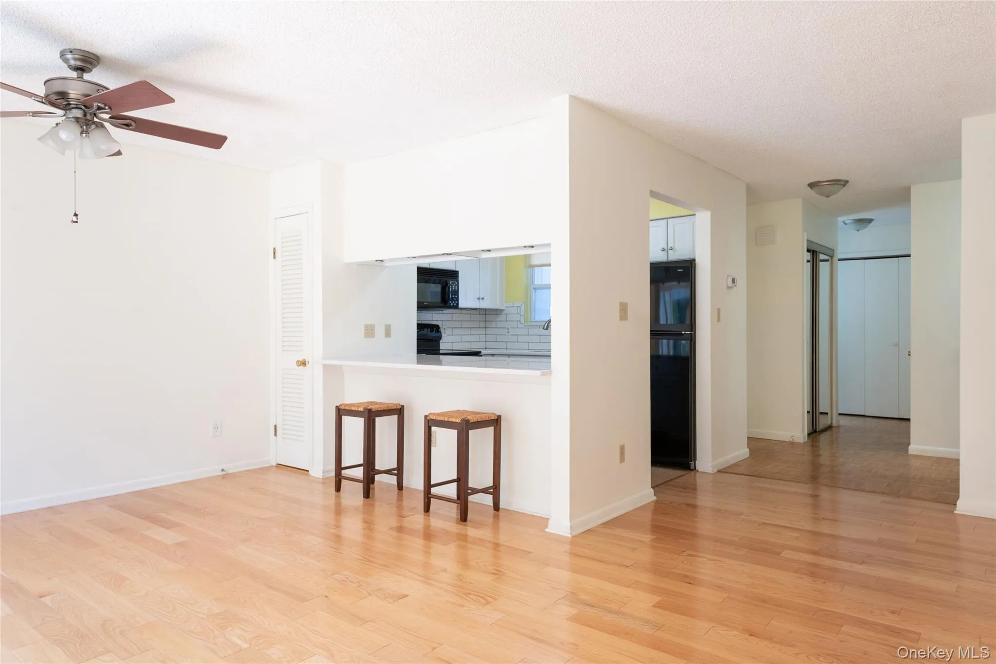 32 North Loop, Rhinebeck, NY, 1 Bedroom Bedrooms, 4 Rooms Rooms,1 BathroomBathrooms,Residential,For Rent,North,0,1027738 32 North Loop, Rhinebeck, NY, 1 Bedroom Bedrooms, 4 Rooms Rooms,1 BathroomBathrooms,Residential,For Rent,North,0,1027738