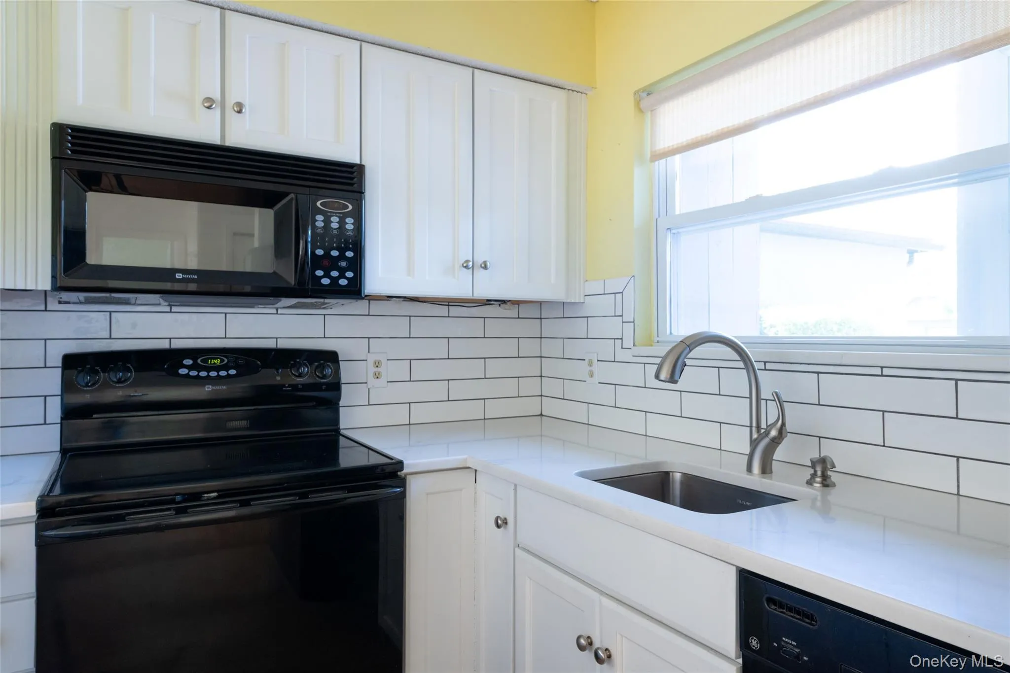32 North Loop, Rhinebeck, NY, 1 Bedroom Bedrooms, 4 Rooms Rooms,1 BathroomBathrooms,Residential,For Rent,North,0,1027738 32 North Loop, Rhinebeck, NY, 1 Bedroom Bedrooms, 4 Rooms Rooms,1 BathroomBathrooms,Residential,For Rent,North,0,1027738
