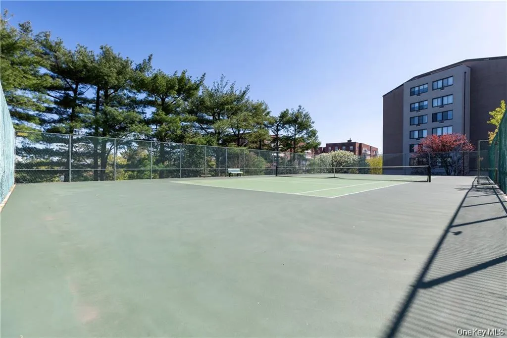 703 Pelham Road, New Rochelle, NY, 2 Bedrooms Bedrooms, 6 Rooms Rooms,2 BathroomsBathrooms,Residential,For Rent,Pelham,0,1027739 703 Pelham Road, New Rochelle, NY, 2 Bedrooms Bedrooms, 6 Rooms Rooms,2 BathroomsBathrooms,Residential,For Rent,Pelham,0,1027739