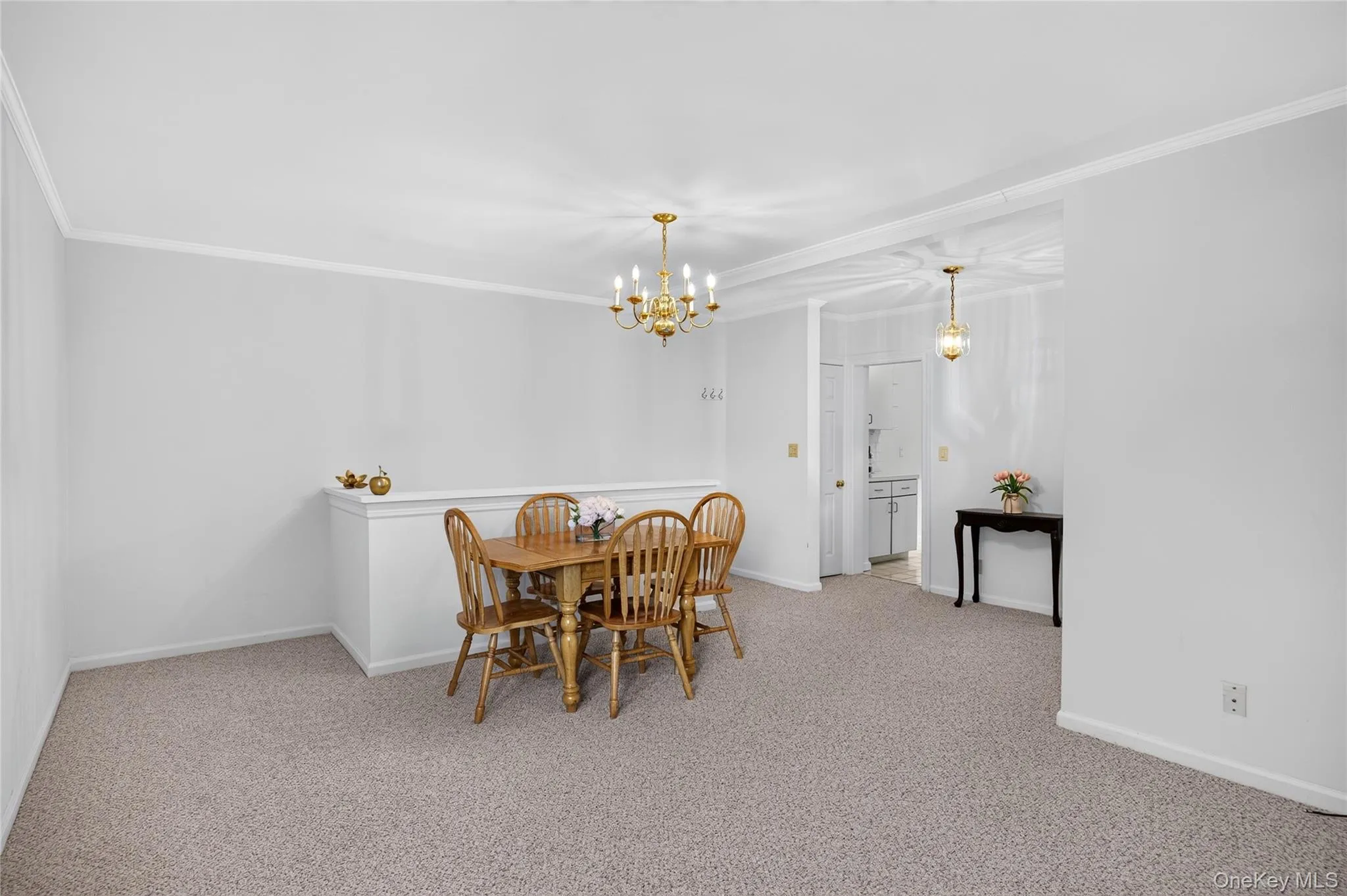 Expansive Dining Room with New Berber Carpeting and Newly Painted Expansive Dining Room with New Berber Carpeting and Newly Painted