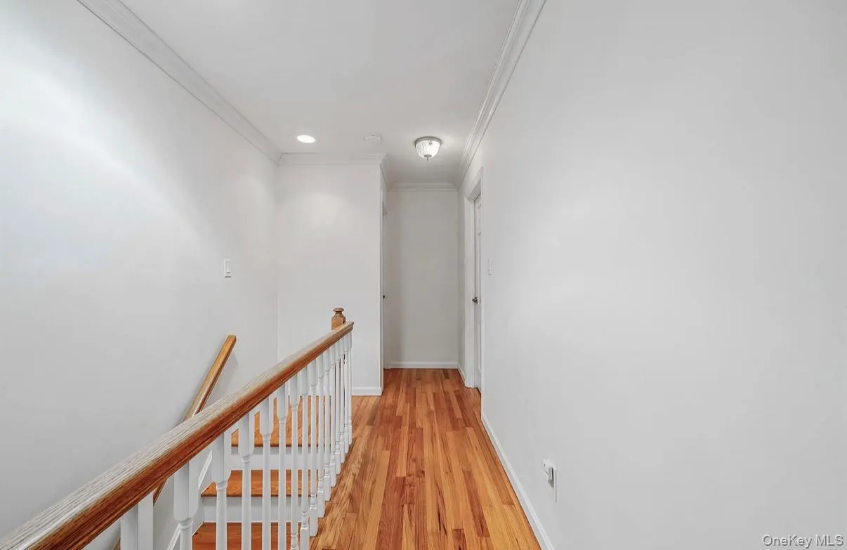 21 Wilderness Road, Smithtown, NY, 4 Bedrooms Bedrooms, 10 Rooms Rooms,3 BathroomsBathrooms,Residential,For Rent,Wilderness,0,1027742 21 Wilderness Road, Smithtown, NY, 4 Bedrooms Bedrooms, 10 Rooms Rooms,3 BathroomsBathrooms,Residential,For Rent,Wilderness,0,1027742
