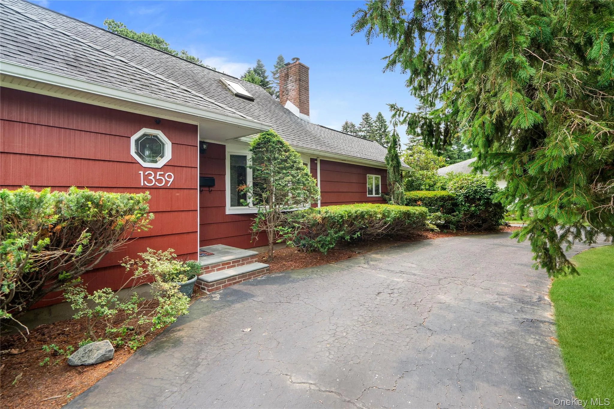 1359 Manor Lane, Islip, NY, 3 Bedrooms Bedrooms, 7 Rooms Rooms,2 BathroomsBathrooms,Residential,For Rent,Manor,0,1027746 1359 Manor Lane, Islip, NY, 3 Bedrooms Bedrooms, 7 Rooms Rooms,2 BathroomsBathrooms,Residential,For Rent,Manor,0,1027746
