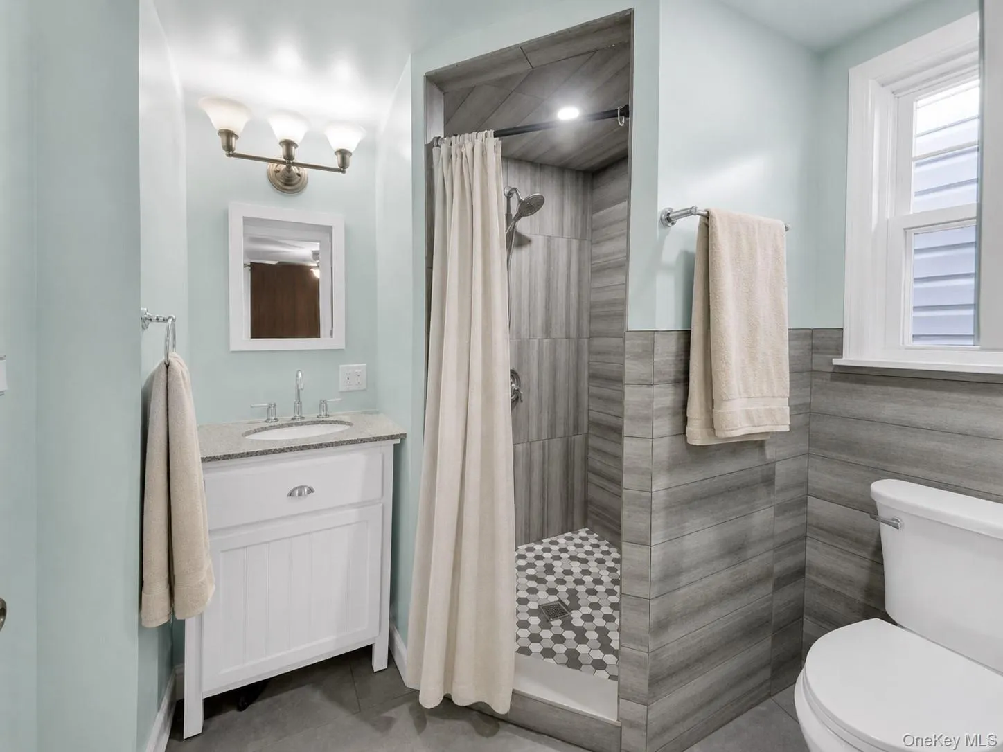 603 Harding Park, New York, NY, 2 Bedrooms Bedrooms, 5 Rooms Rooms,2 BathroomsBathrooms,Residential,For Rent,Harding,0,1027747 603 Harding Park, New York, NY, 2 Bedrooms Bedrooms, 5 Rooms Rooms,2 BathroomsBathrooms,Residential,For Rent,Harding,0,1027747