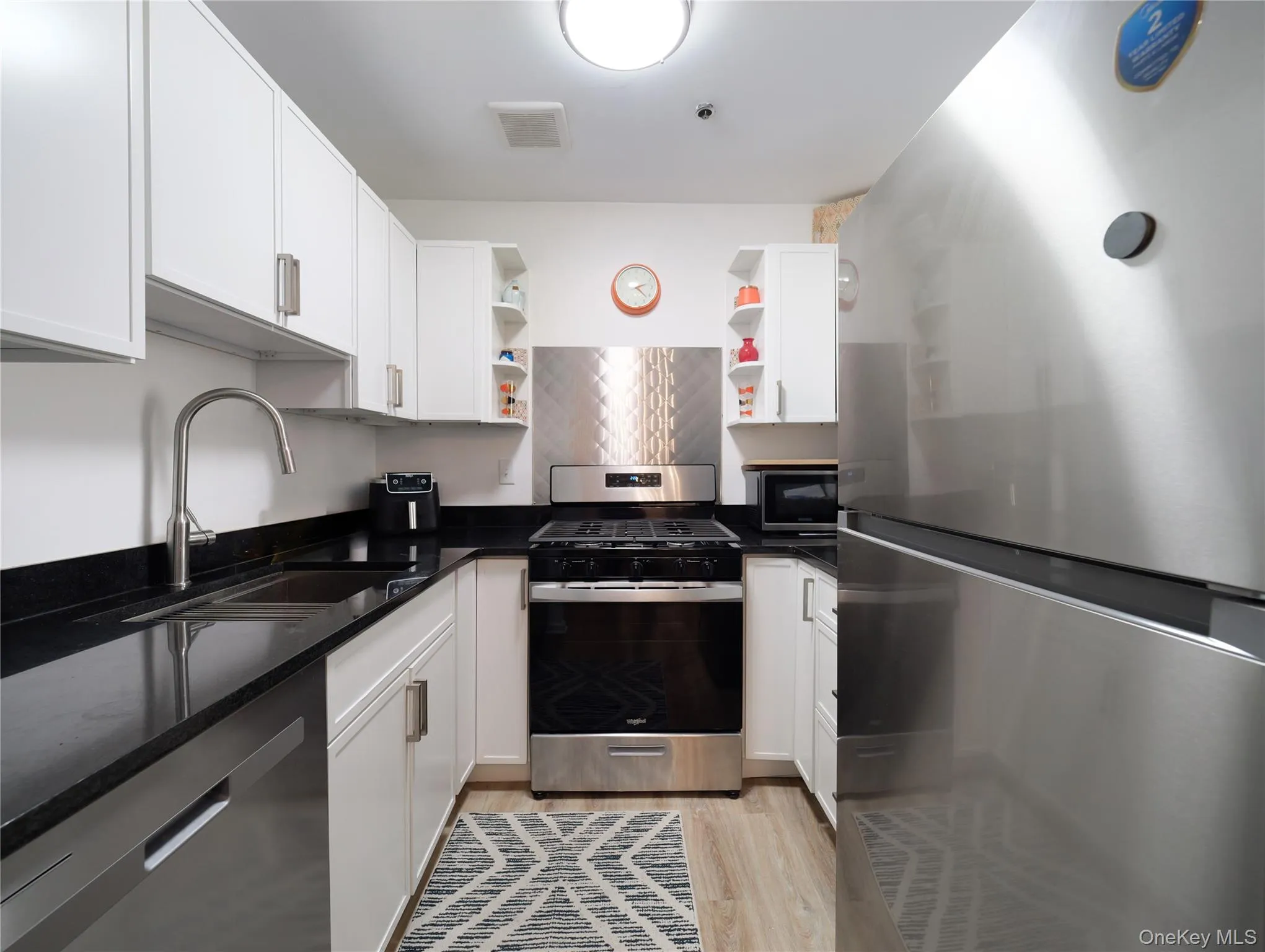 44 Johnes Street, Newburgh (city), NY, 2 Bedrooms Bedrooms, 6 Rooms Rooms,2 BathroomsBathrooms,Residential,For Rent,Johnes,0,1027750 44 Johnes Street, Newburgh (city), NY, 2 Bedrooms Bedrooms, 6 Rooms Rooms,2 BathroomsBathrooms,Residential,For Rent,Johnes,0,1027750