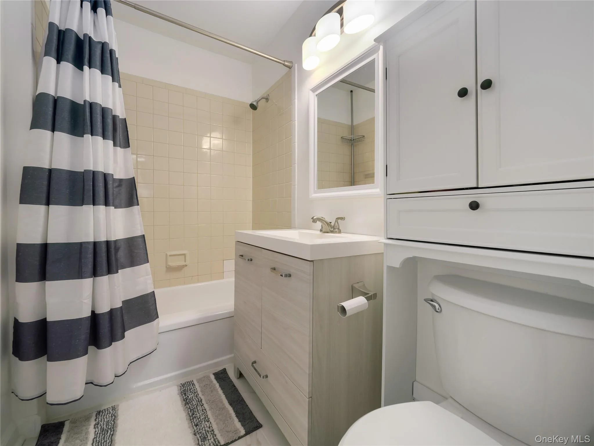 44 Johnes Street, Newburgh (city), NY, 2 Bedrooms Bedrooms, 6 Rooms Rooms,2 BathroomsBathrooms,Residential,For Rent,Johnes,0,1027750 44 Johnes Street, Newburgh (city), NY, 2 Bedrooms Bedrooms, 6 Rooms Rooms,2 BathroomsBathrooms,Residential,For Rent,Johnes,0,1027750