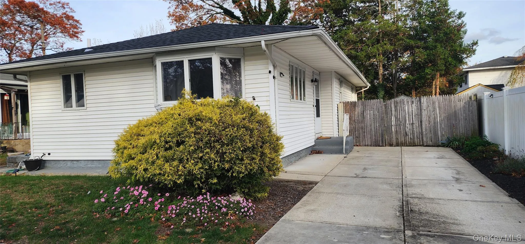 43 Titmus Drive, Brookhaven, NY, 3 Bedrooms Bedrooms, 6 Rooms Rooms,1 BathroomBathrooms,Residential Lease,For Rent,Titmus,0,1027751 43 Titmus Drive, Brookhaven, NY, 3 Bedrooms Bedrooms, 6 Rooms Rooms,1 BathroomBathrooms,Residential Lease,For Rent,Titmus,0,1027751