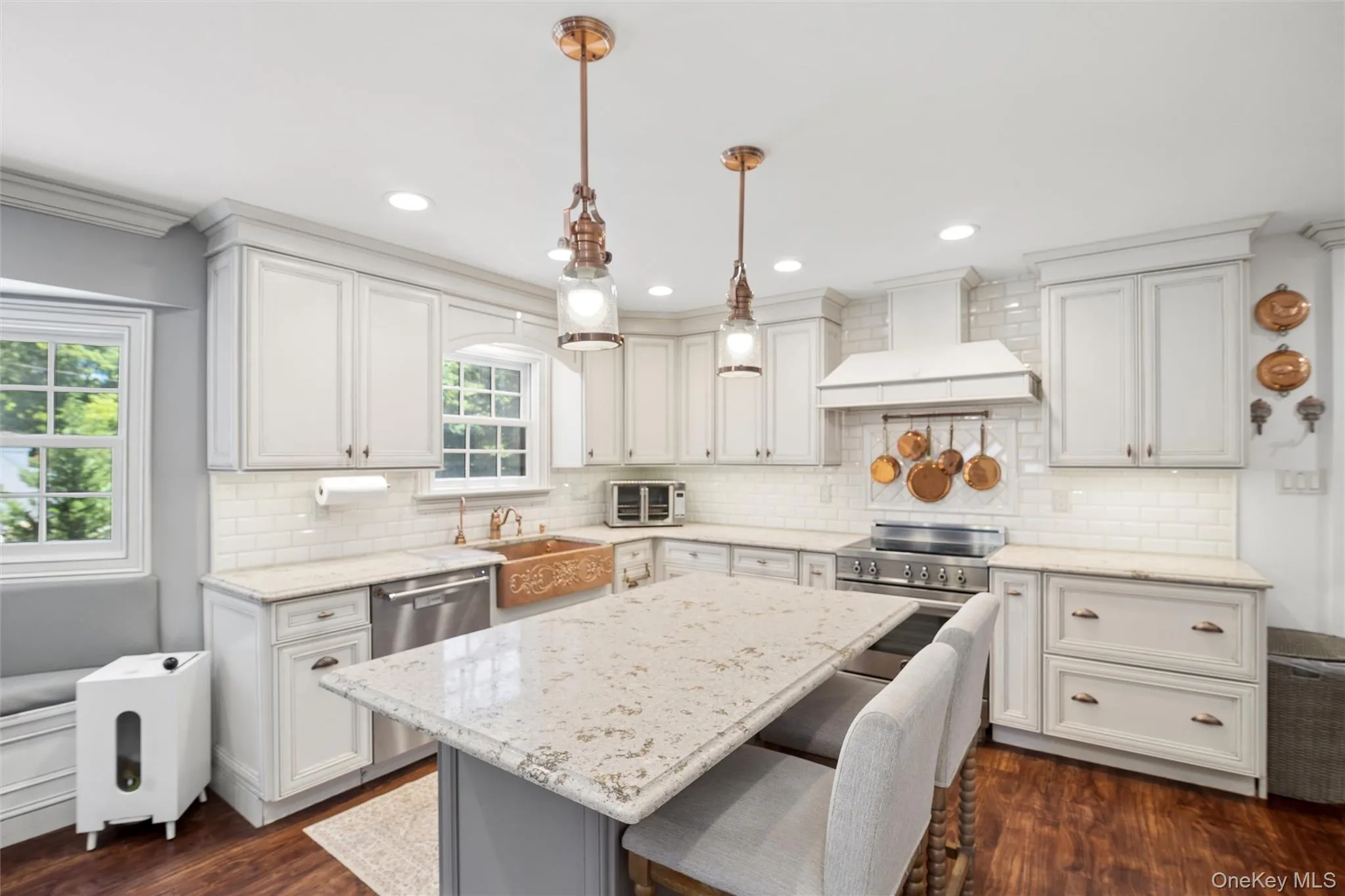 14 Loft Road, Smithtown, NY, 5 Bedrooms Bedrooms, 16 Rooms Rooms,5 BathroomsBathrooms,Residential,For Rent,Loft,0,1027754 14 Loft Road, Smithtown, NY, 5 Bedrooms Bedrooms, 16 Rooms Rooms,5 BathroomsBathrooms,Residential,For Rent,Loft,0,1027754