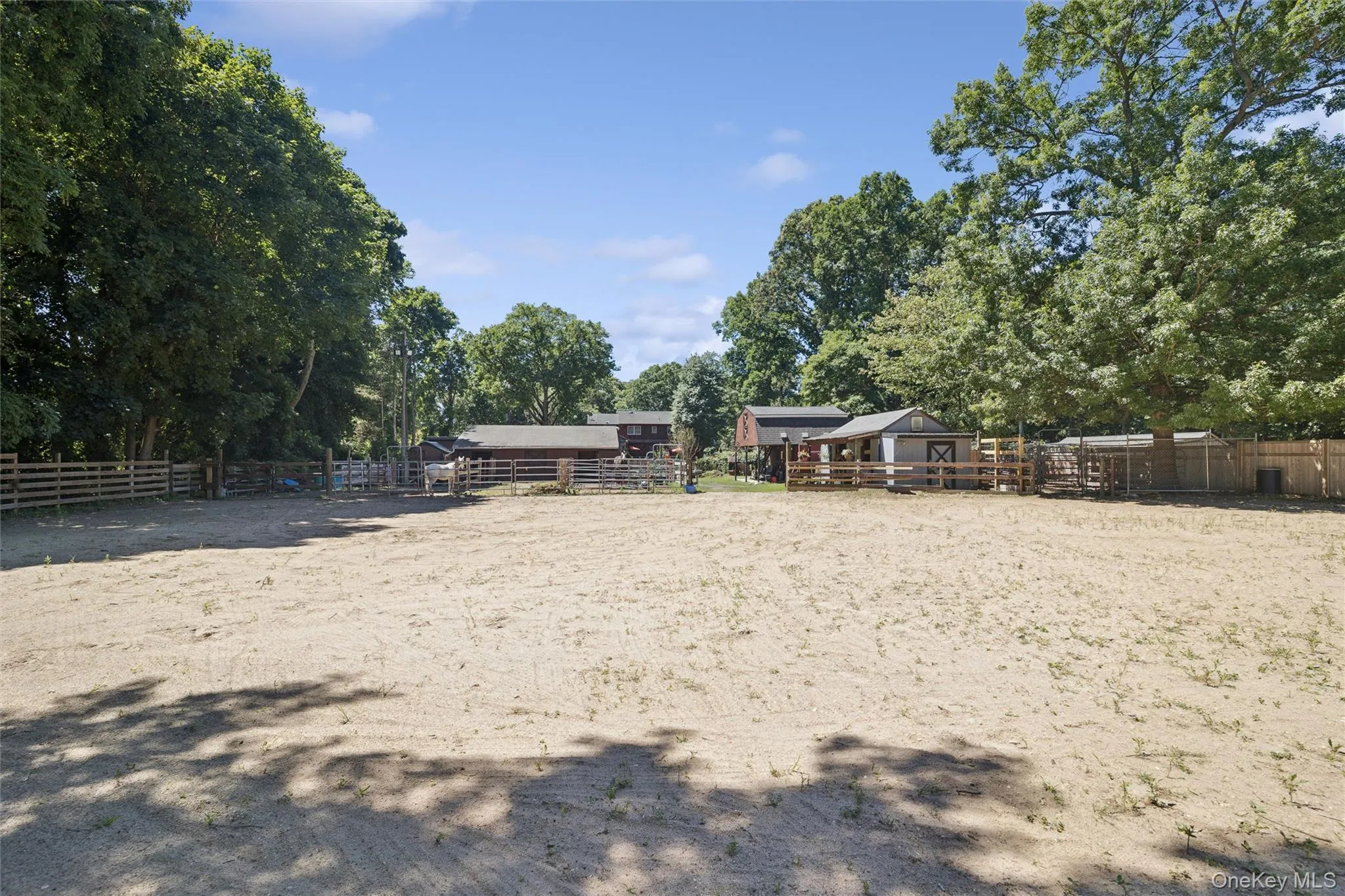 14 Loft Road, Smithtown, NY, 5 Bedrooms Bedrooms, 16 Rooms Rooms,5 BathroomsBathrooms,Residential,For Rent,Loft,0,1027754 14 Loft Road, Smithtown, NY, 5 Bedrooms Bedrooms, 16 Rooms Rooms,5 BathroomsBathrooms,Residential,For Rent,Loft,0,1027754