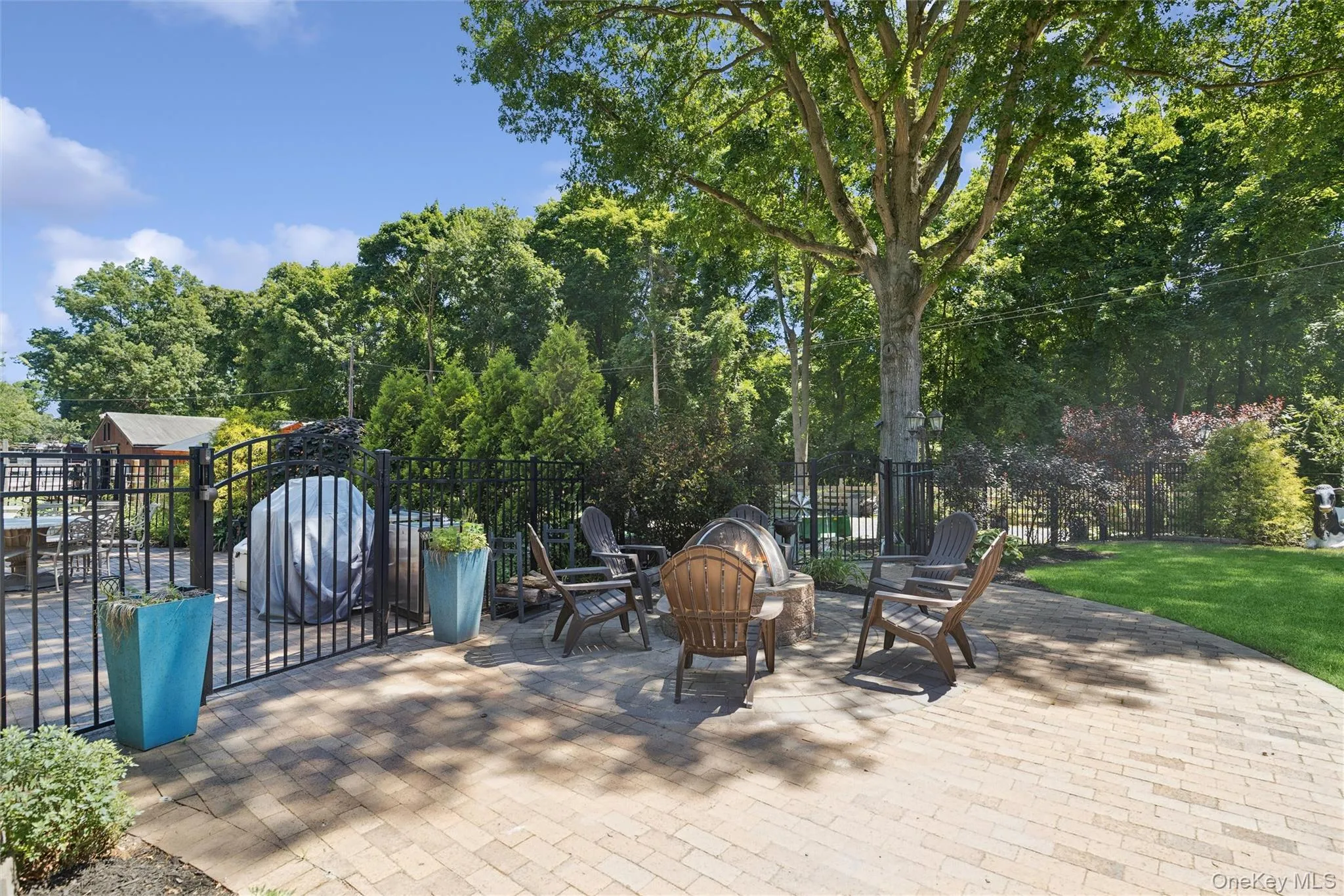 14 Loft Road, Smithtown, NY, 5 Bedrooms Bedrooms, 16 Rooms Rooms,5 BathroomsBathrooms,Residential,For Rent,Loft,0,1027754 14 Loft Road, Smithtown, NY, 5 Bedrooms Bedrooms, 16 Rooms Rooms,5 BathroomsBathrooms,Residential,For Rent,Loft,0,1027754