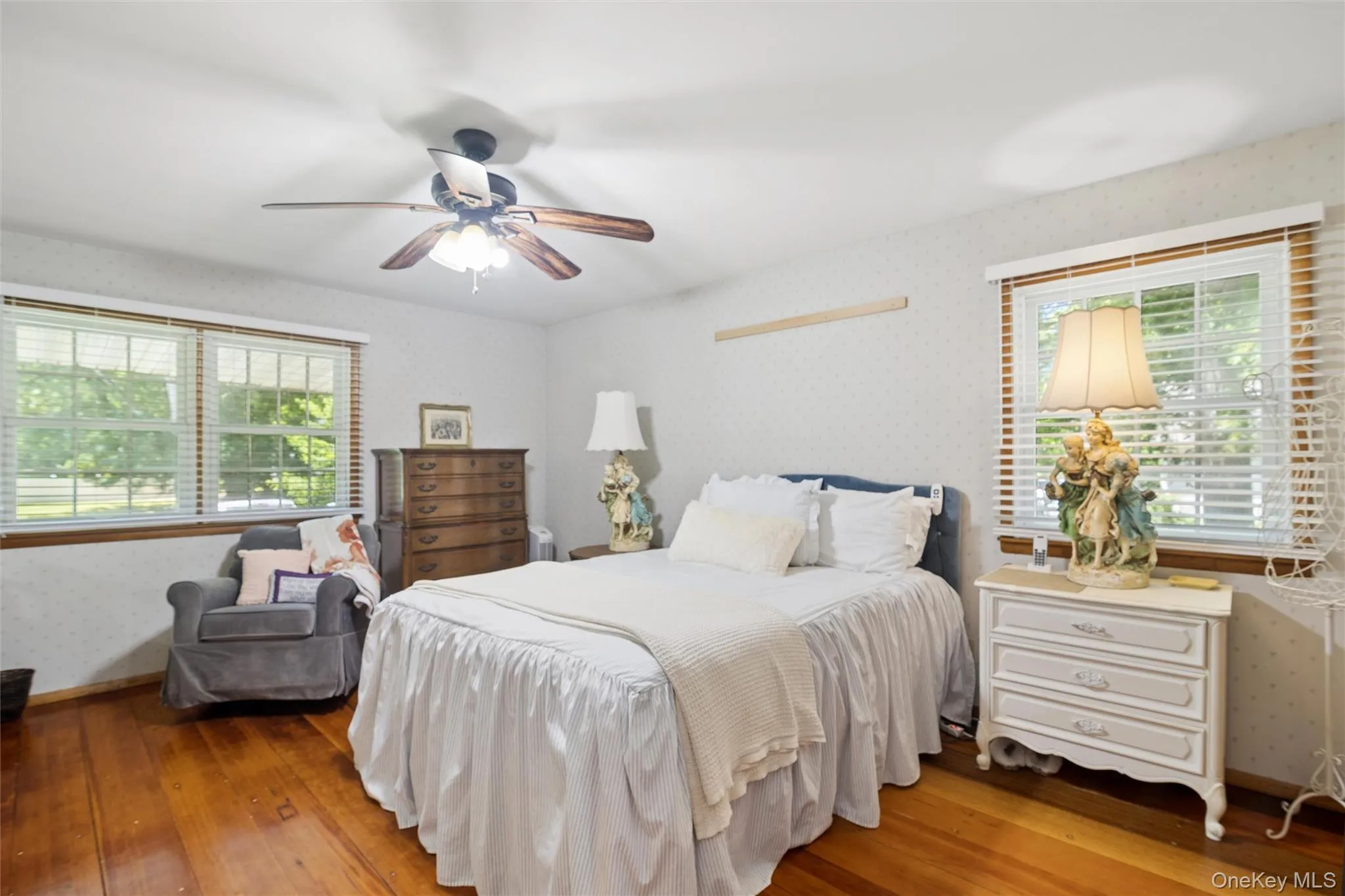 14 Loft Road, Smithtown, NY, 5 Bedrooms Bedrooms, 16 Rooms Rooms,5 BathroomsBathrooms,Residential,For Rent,Loft,0,1027754 14 Loft Road, Smithtown, NY, 5 Bedrooms Bedrooms, 16 Rooms Rooms,5 BathroomsBathrooms,Residential,For Rent,Loft,0,1027754