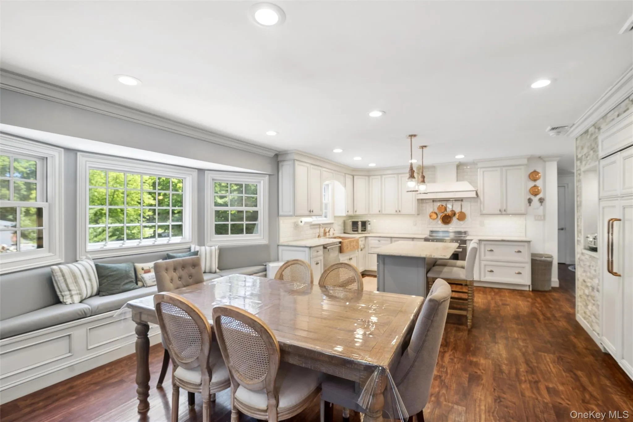 14 Loft Road, Smithtown, NY, 5 Bedrooms Bedrooms, 16 Rooms Rooms,5 BathroomsBathrooms,Residential,For Rent,Loft,0,1027754 14 Loft Road, Smithtown, NY, 5 Bedrooms Bedrooms, 16 Rooms Rooms,5 BathroomsBathrooms,Residential,For Rent,Loft,0,1027754