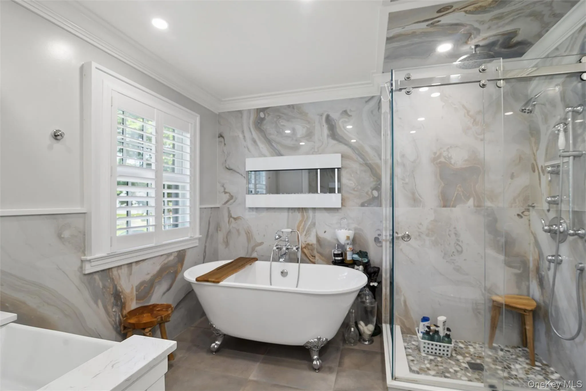 14 Loft Road, Smithtown, NY, 5 Bedrooms Bedrooms, 16 Rooms Rooms,5 BathroomsBathrooms,Residential,For Rent,Loft,0,1027754 14 Loft Road, Smithtown, NY, 5 Bedrooms Bedrooms, 16 Rooms Rooms,5 BathroomsBathrooms,Residential,For Rent,Loft,0,1027754