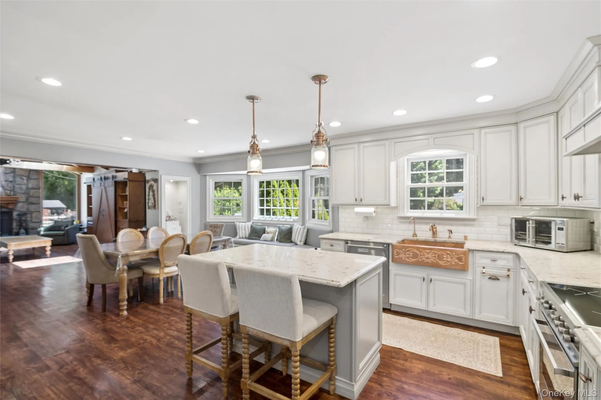 14 Loft Road, Smithtown, NY, 5 Bedrooms Bedrooms, 16 Rooms Rooms,5 BathroomsBathrooms,Residential,For Rent,Loft,0,1027754 14 Loft Road, Smithtown, NY, 5 Bedrooms Bedrooms, 16 Rooms Rooms,5 BathroomsBathrooms,Residential,For Rent,Loft,0,1027754
