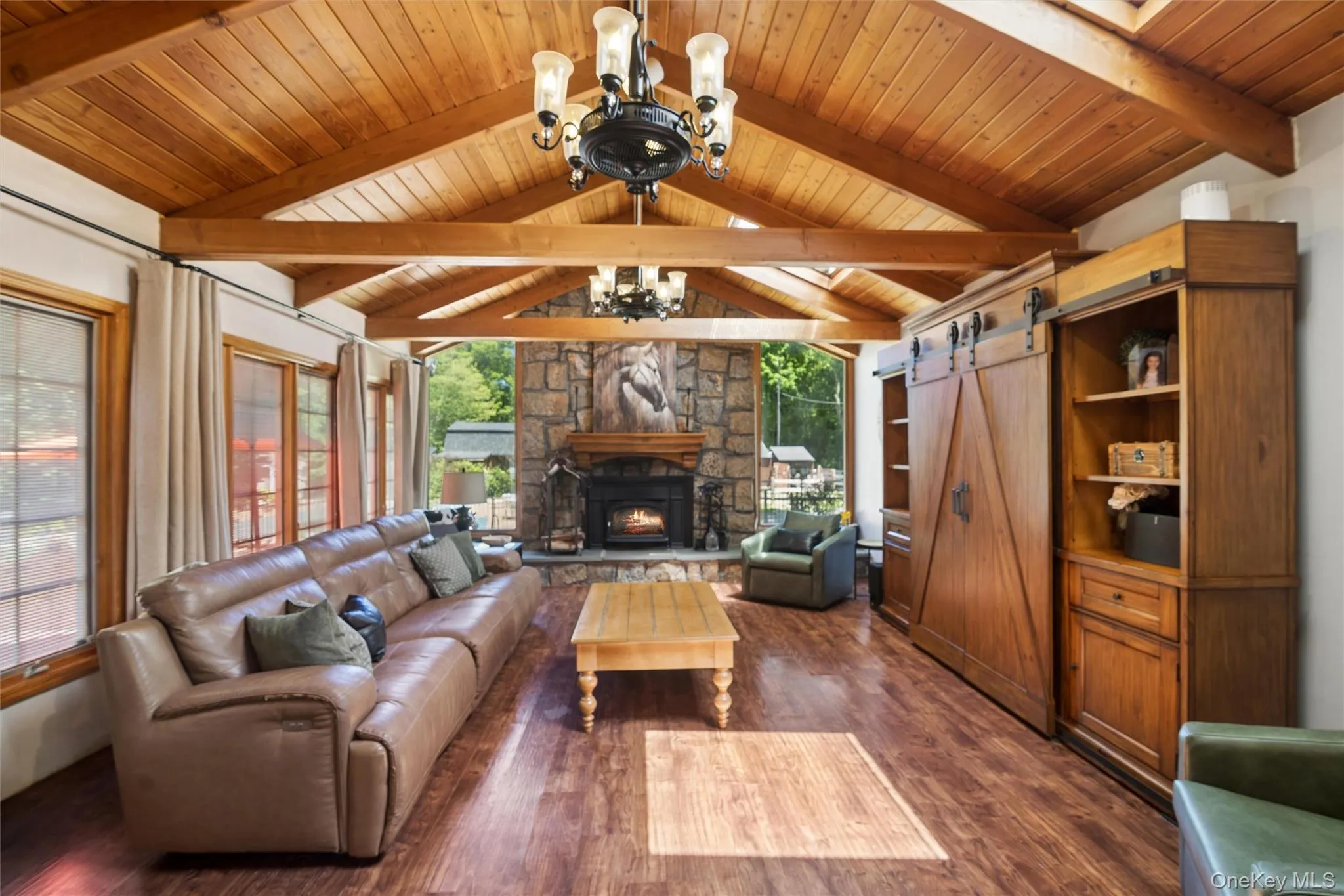 14 Loft Road, Smithtown, NY, 5 Bedrooms Bedrooms, 16 Rooms Rooms,5 BathroomsBathrooms,Residential,For Rent,Loft,0,1027754 14 Loft Road, Smithtown, NY, 5 Bedrooms Bedrooms, 16 Rooms Rooms,5 BathroomsBathrooms,Residential,For Rent,Loft,0,1027754