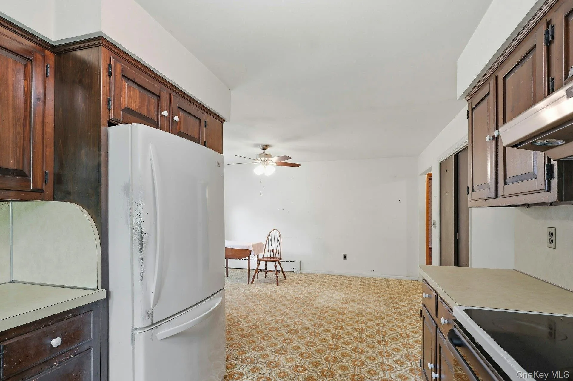 62 Woodhull Place, Huntington, NY, 4 Bedrooms Bedrooms, 8 Rooms Rooms,2 BathroomsBathrooms,Residential,For Rent,Woodhull,0,1027755 62 Woodhull Place, Huntington, NY, 4 Bedrooms Bedrooms, 8 Rooms Rooms,2 BathroomsBathrooms,Residential,For Rent,Woodhull,0,1027755